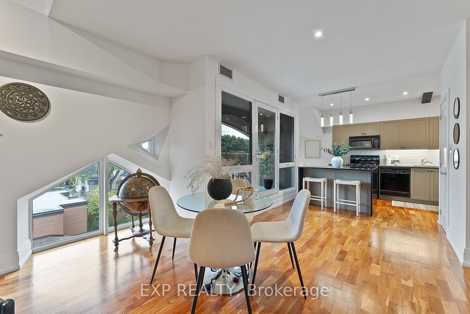 Photo 13 of Unit 305, 660 Pape Avenue, Toronto, North Riverdale — HOMEH