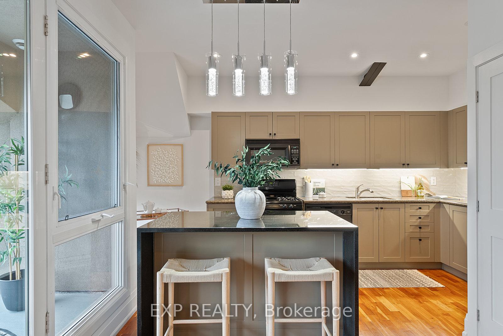 Photo 14 of Unit 305, 660 Pape Avenue, Toronto, North Riverdale — HOMEH