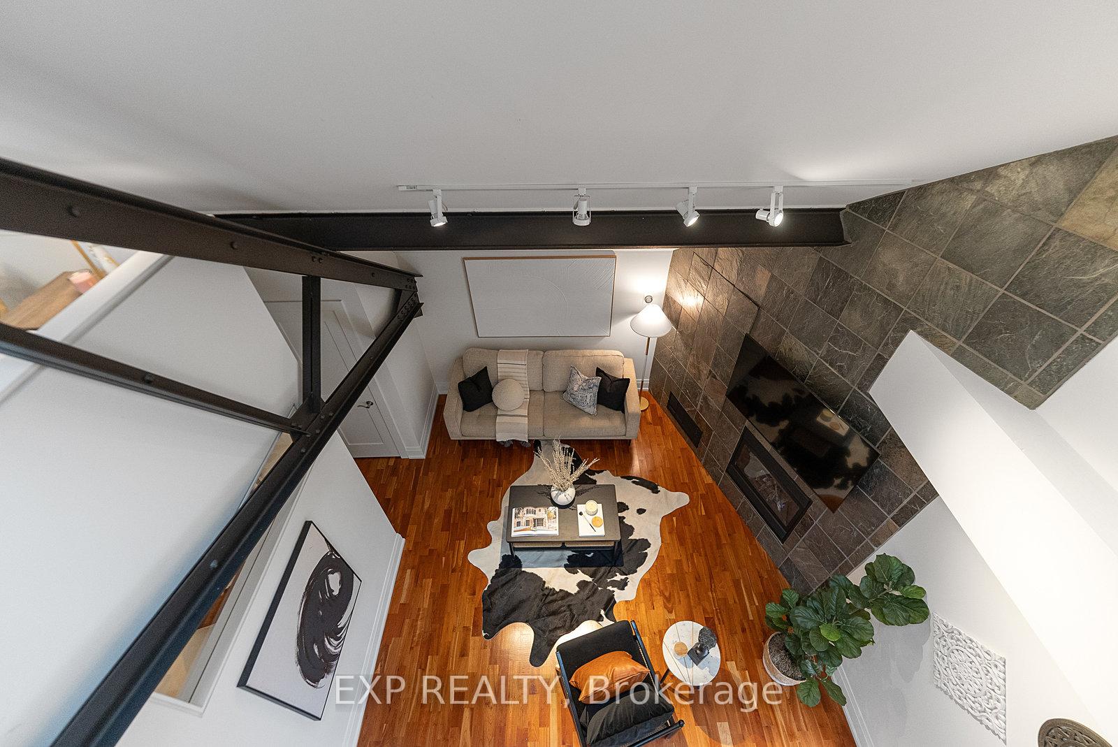Photo 32 of Unit 305, 660 Pape Avenue, Toronto, North Riverdale — HOMEH