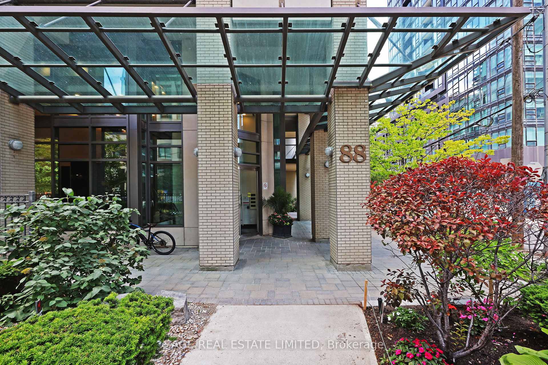 Photo 28 of Unit 103, 88 Broadway Avenue, Toronto, Mount Pleasant West — HOMEH