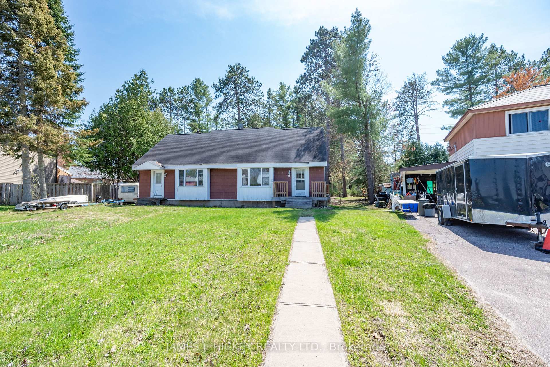 Photo 2 of 99 Algonquin Street, Deep River — HOMEH