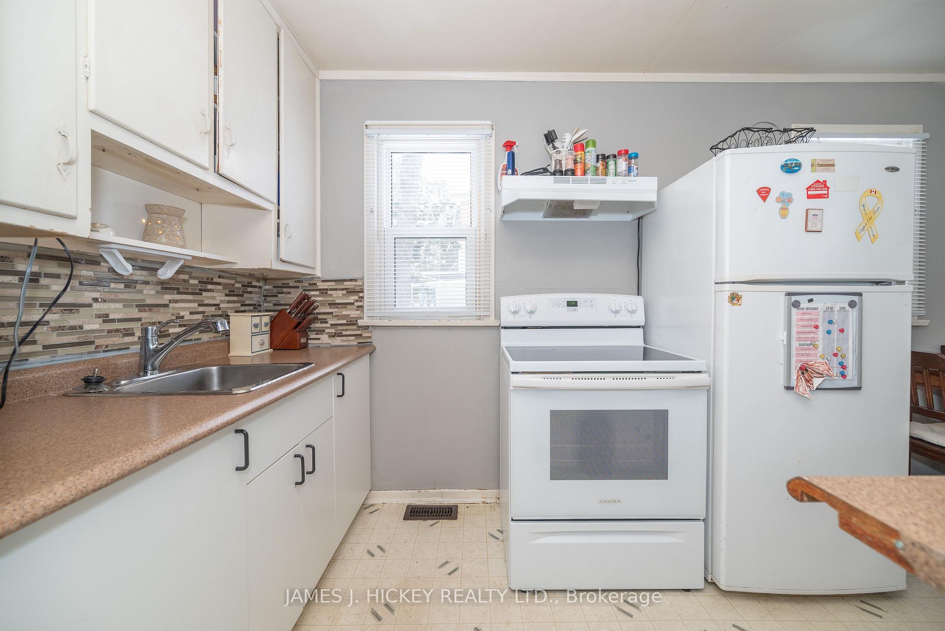 Photo 9 of 99 Algonquin Street, Deep River — HOMEH