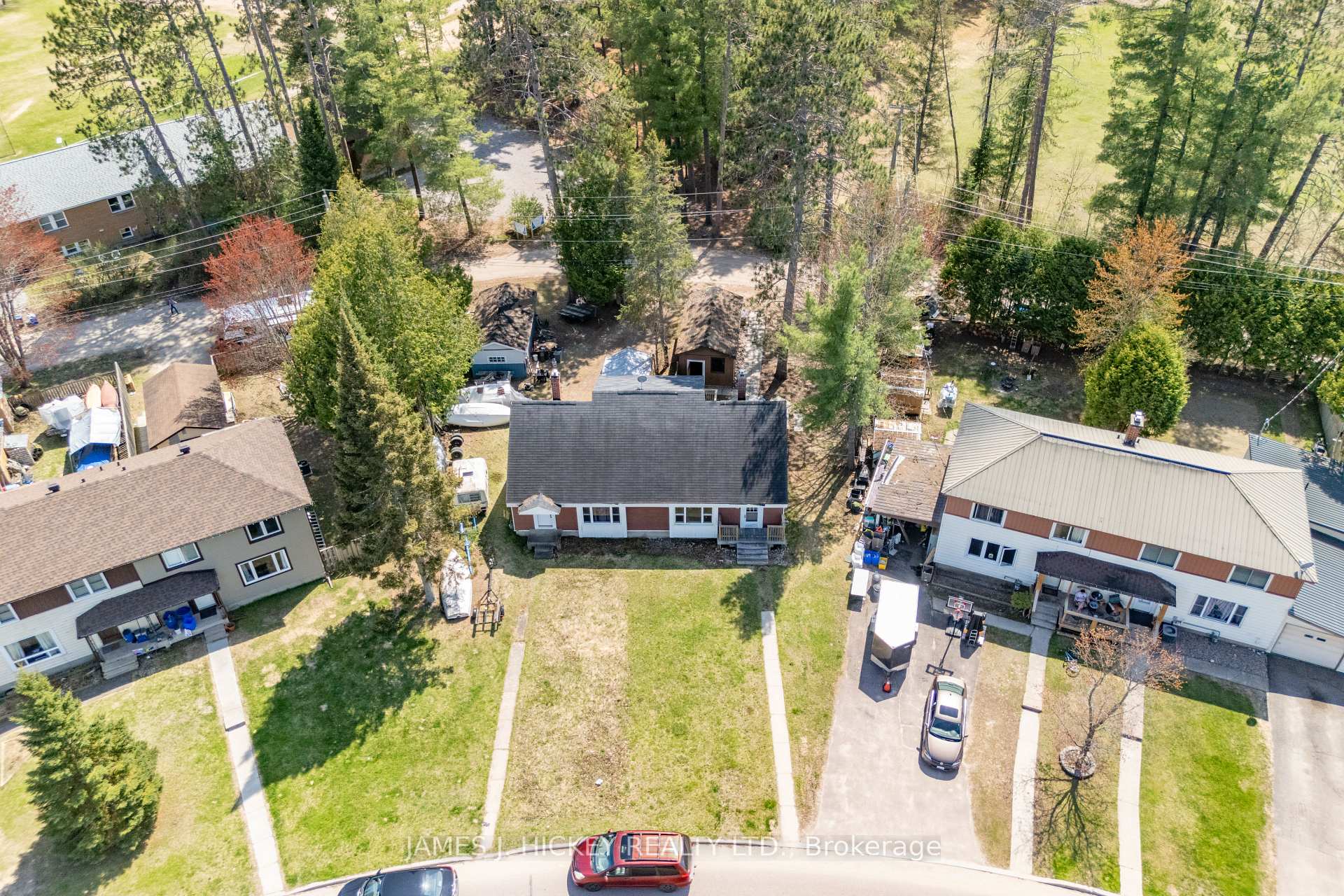 Photo 29 of 99 Algonquin Street, Deep River — HOMEH