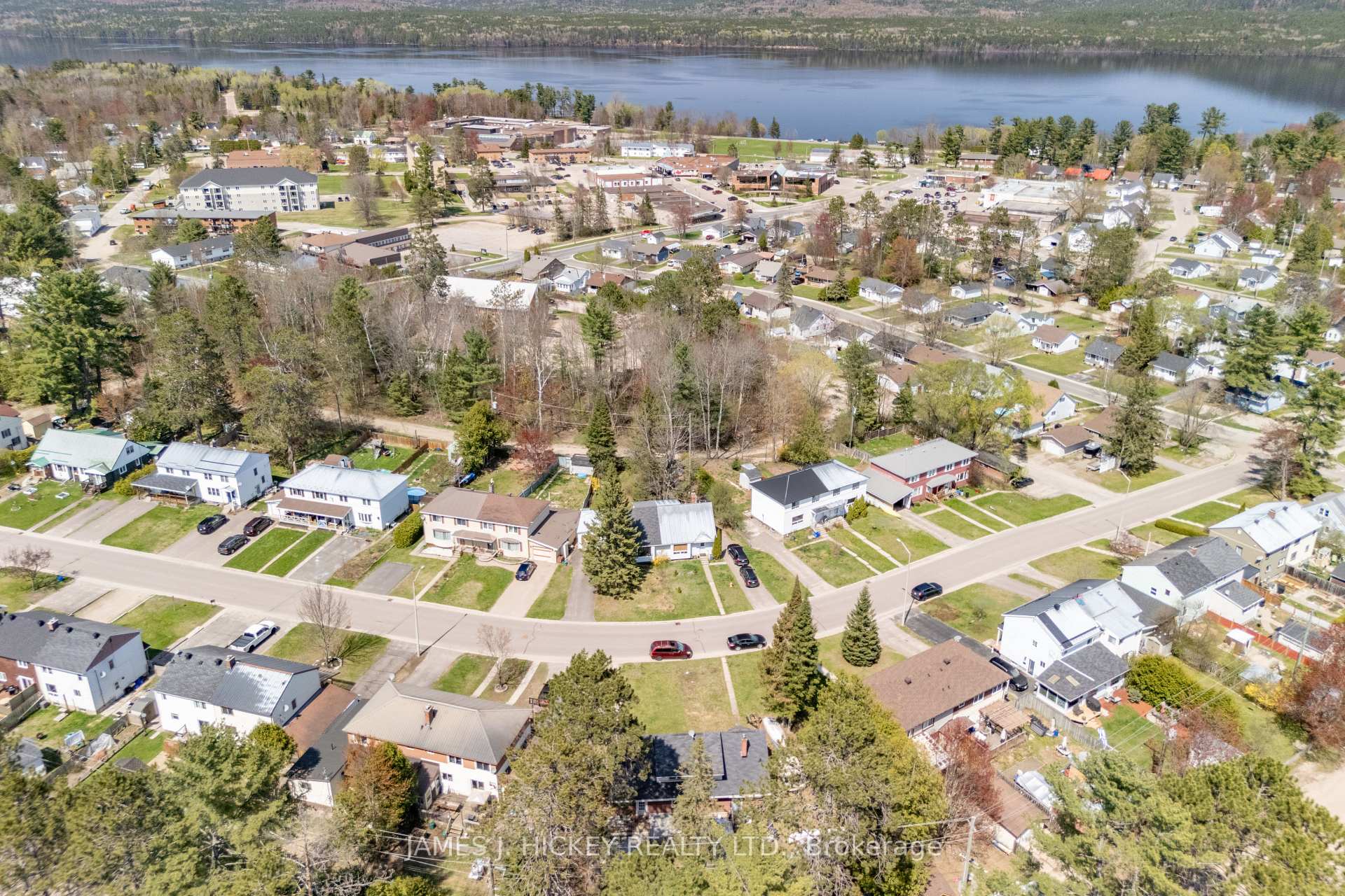 Photo 30 of 99 Algonquin Street, Deep River — HOMEH
