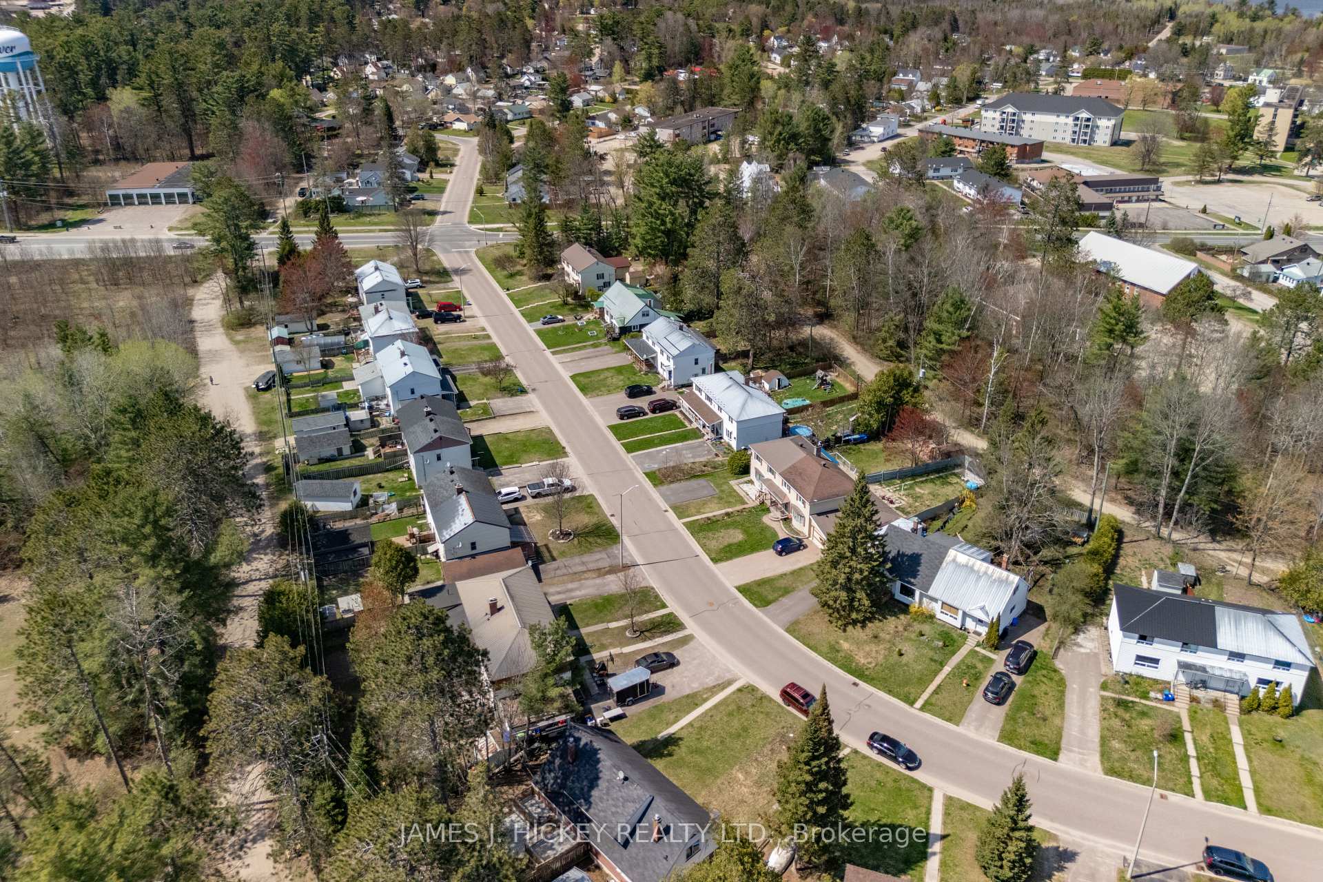 Photo 31 of 99 Algonquin Street, Deep River — HOMEH