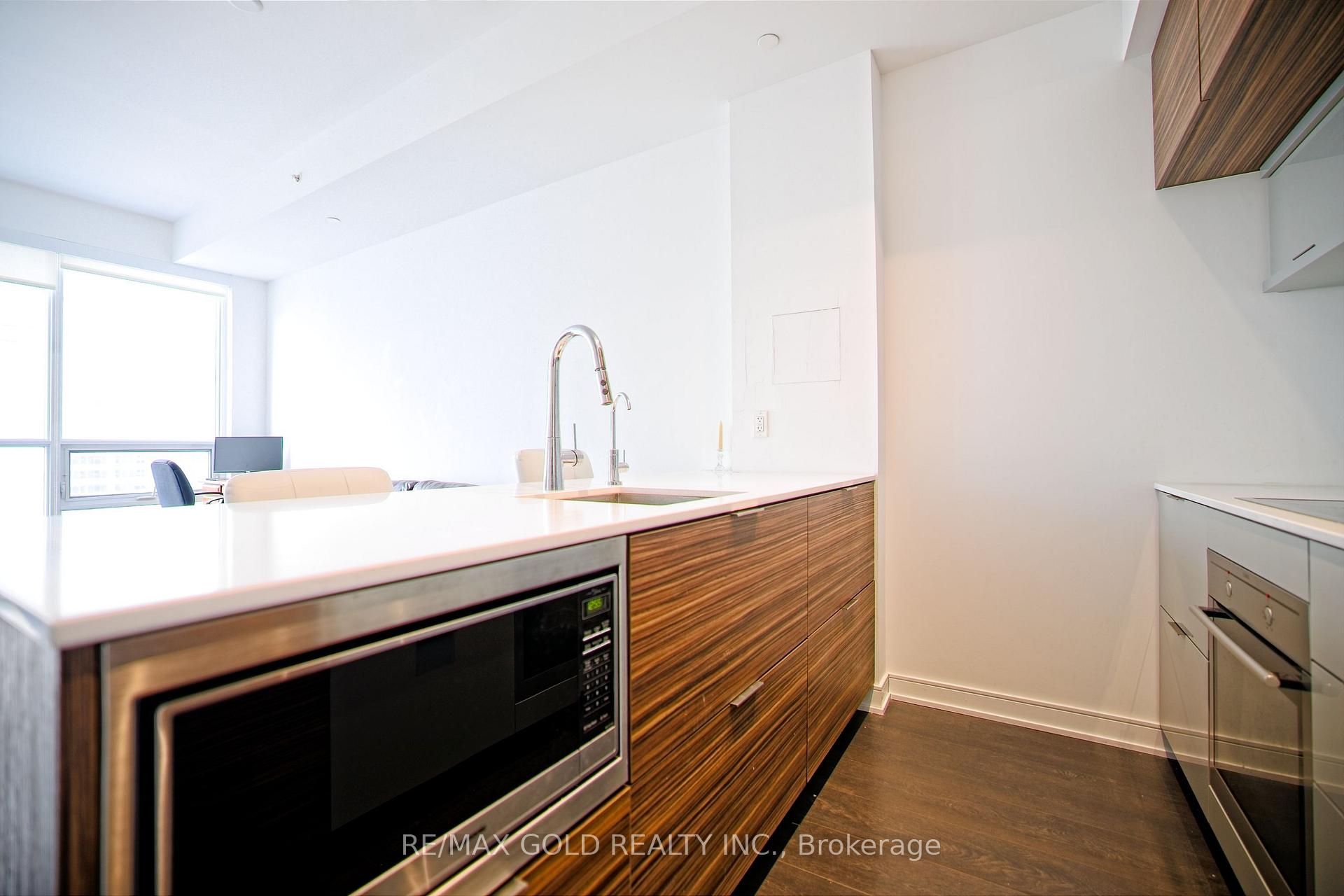 Photo 9 of Unit 4608, 88 Scott Street, Toronto, Church-Yonge Corridor — HOMEH