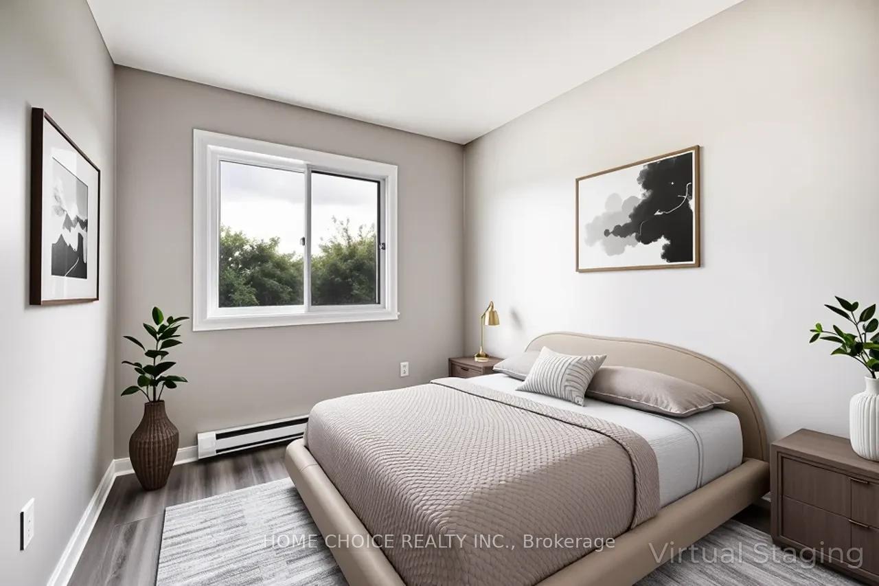 Photo 18 of 51 Park Lane Circle E, Clarington, Bowmanville — HOMEH