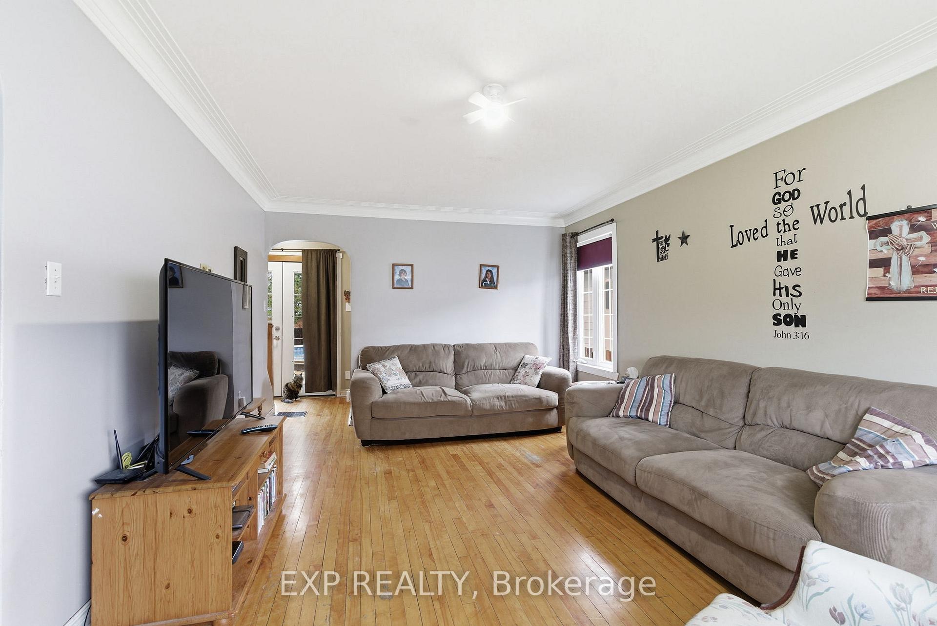 Photo 8 of 1119 Miron Avenue, Cornwall — HOMEH