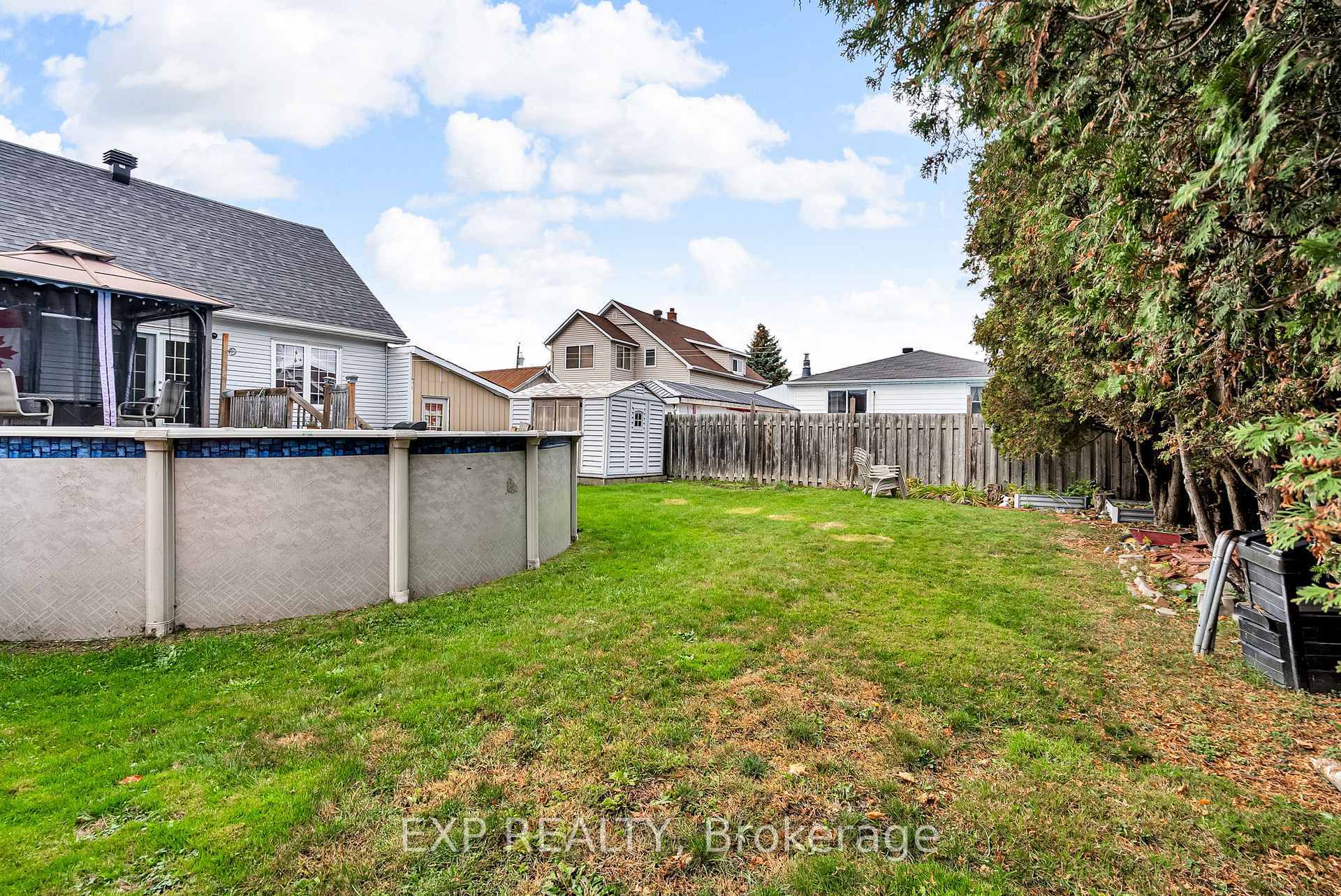 Photo 30 of 1119 Miron Avenue, Cornwall — HOMEH