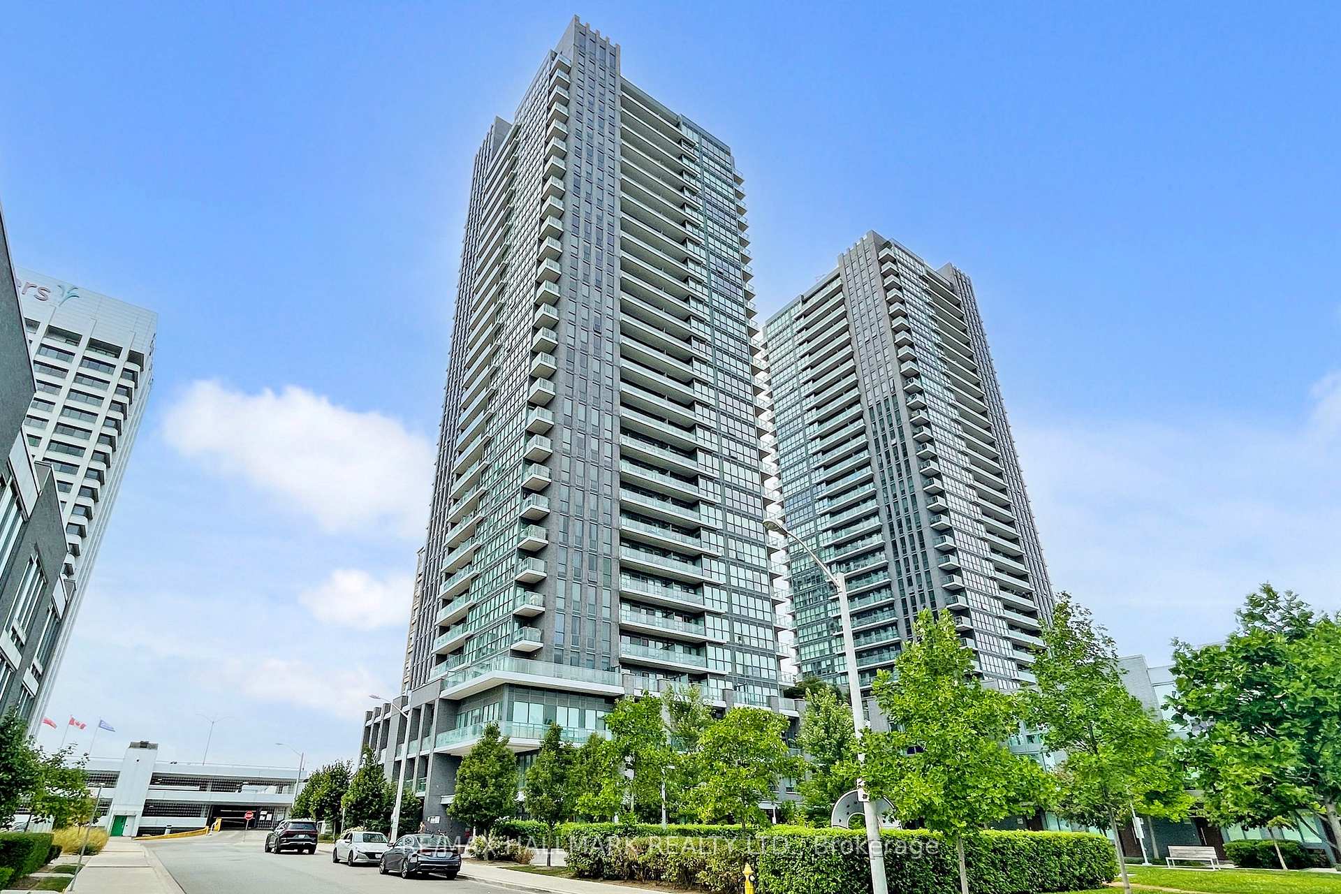 Front of Unit 2806, 2 Sonic Way