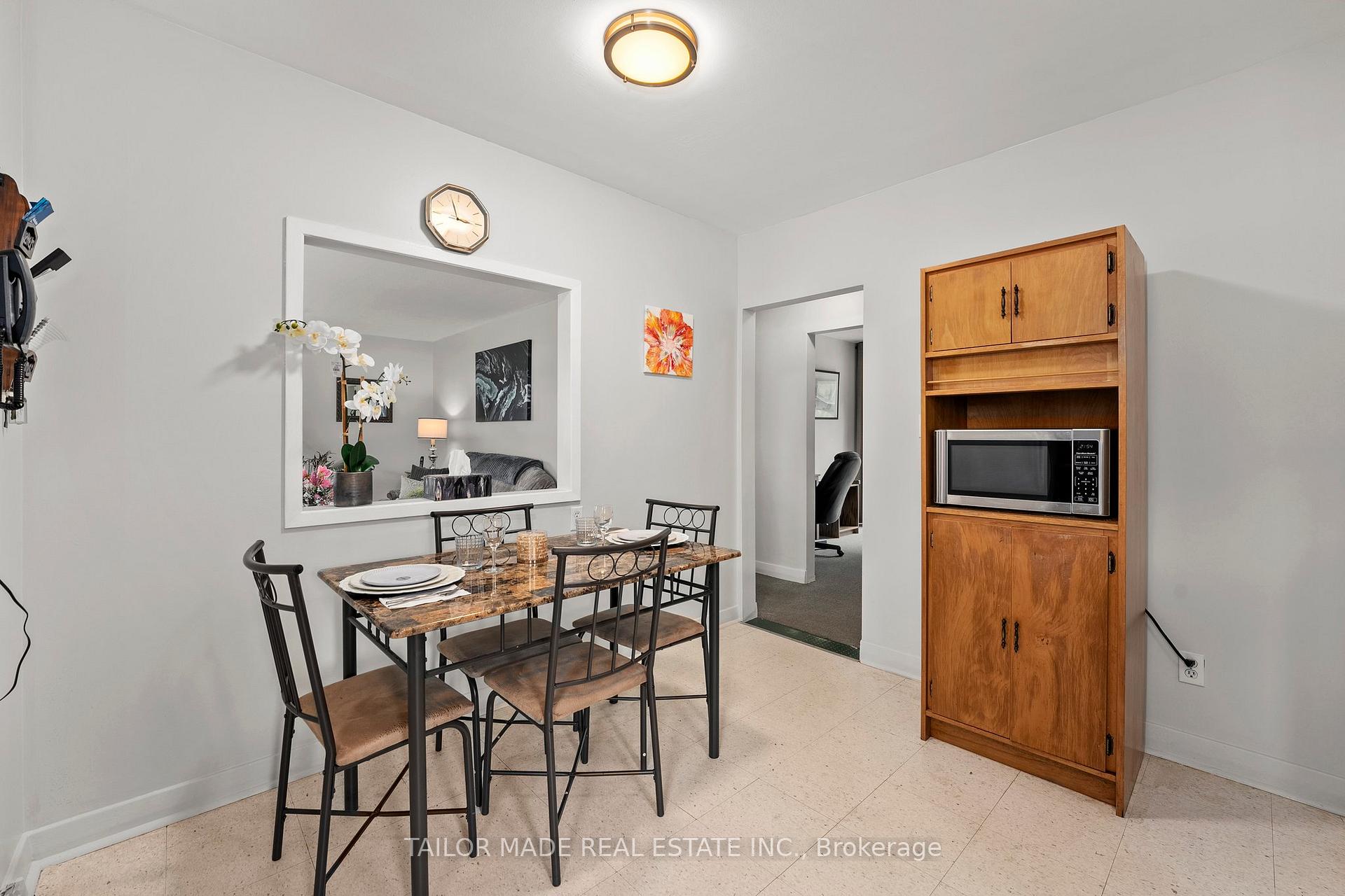 Photo 8 of 159 Murphy Road W, Essa, Baxter — HOMEH
