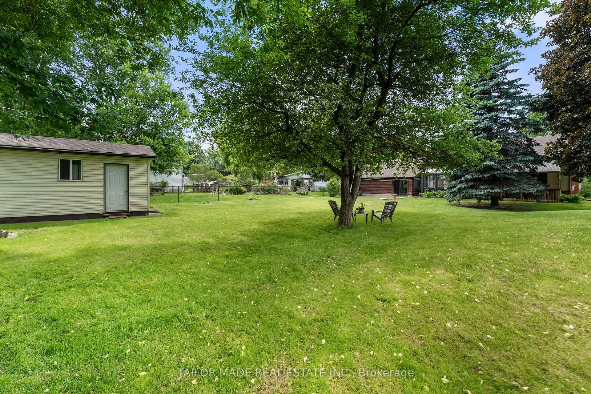 Photo 33 of 159 Murphy Road W, Essa, Baxter — HOMEH