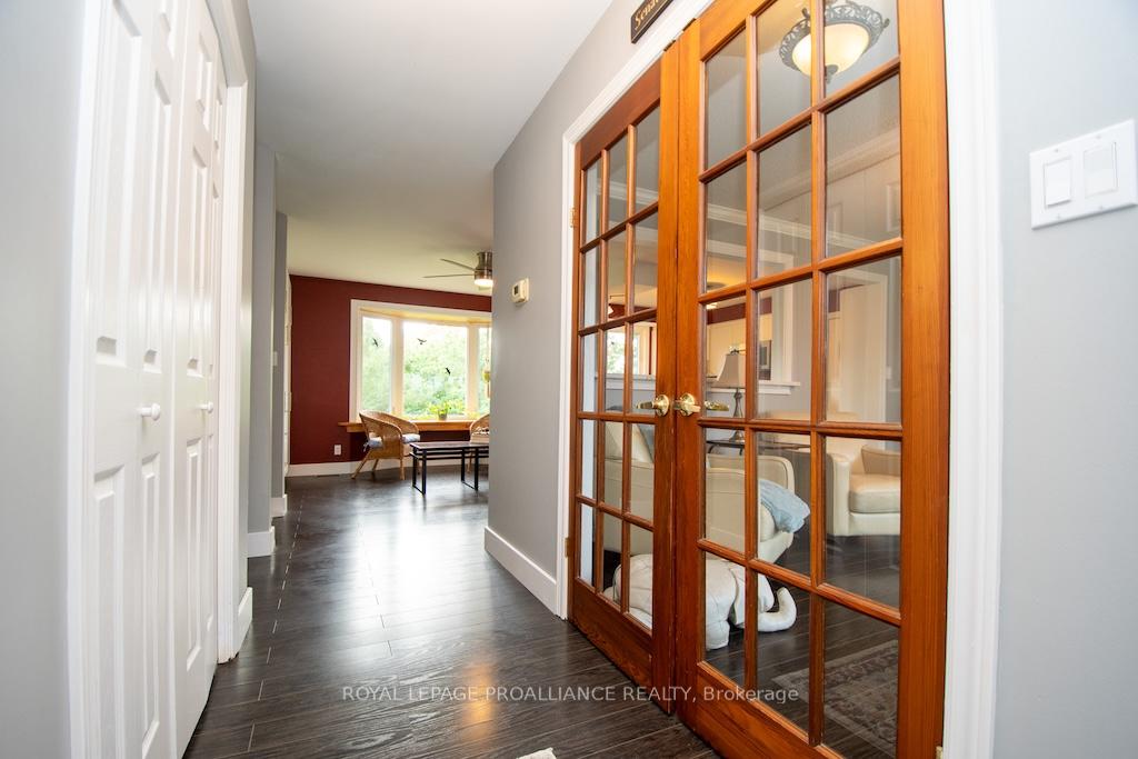 Photo 6 of 939 Alexander Drive, Cavan Monaghan, Cavan Twp — HOMEH