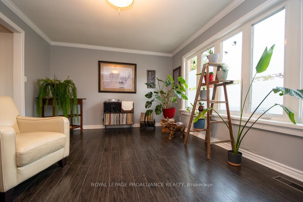 Photo 10 of 939 Alexander Drive, Cavan Monaghan, Cavan Twp — HOMEH