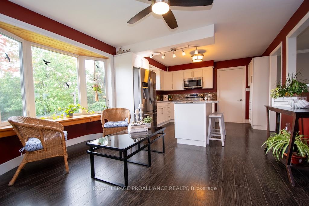Photo 14 of 939 Alexander Drive, Cavan Monaghan, Cavan Twp — HOMEH