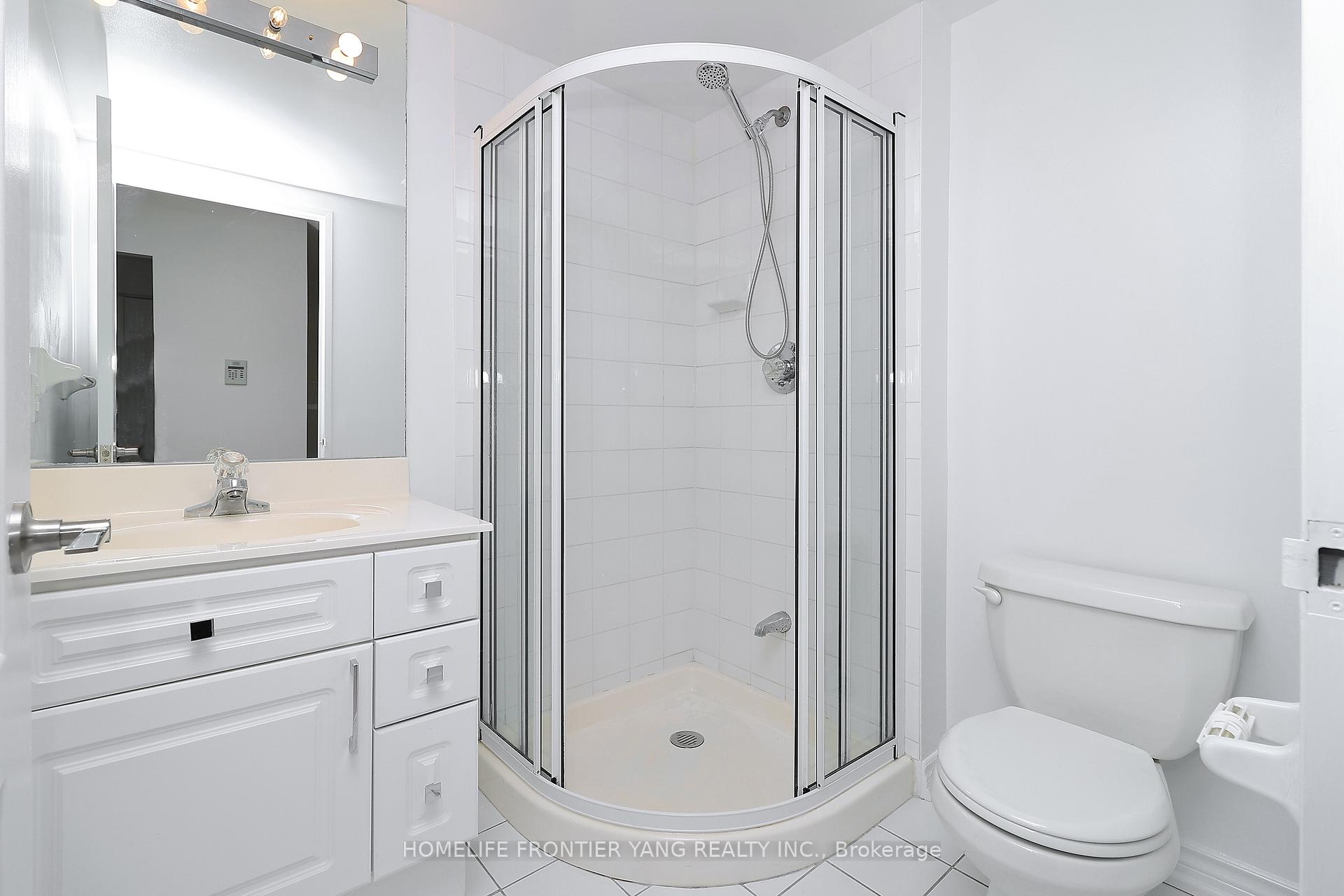 Photo 17 of Unit 303, 11 Townsgate Drive, Vaughan, Crestwood-Springfarm-Yorkhill — HOMEH