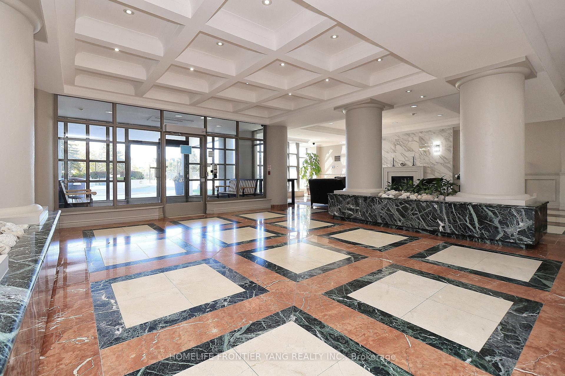 Photo 22 of Unit 303, 11 Townsgate Drive, Vaughan, Crestwood-Springfarm-Yorkhill — HOMEH