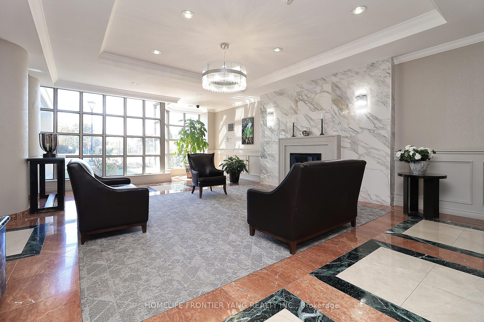 Photo 23 of Unit 303, 11 Townsgate Drive, Vaughan, Crestwood-Springfarm-Yorkhill — HOMEH