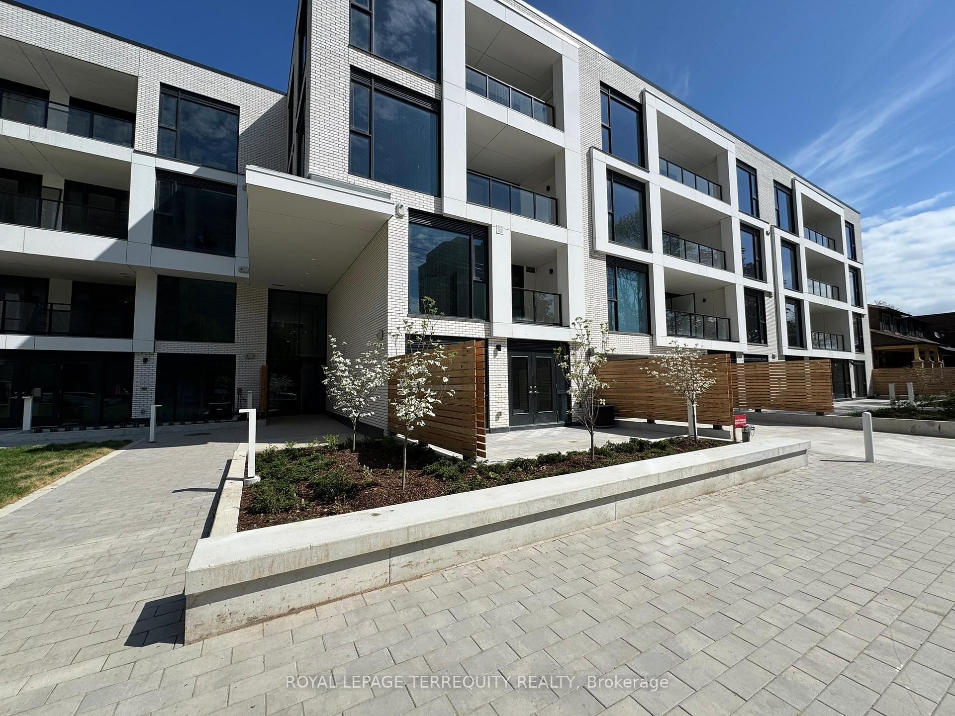 Front of Unit PH05, 200 Keewatin Avenue