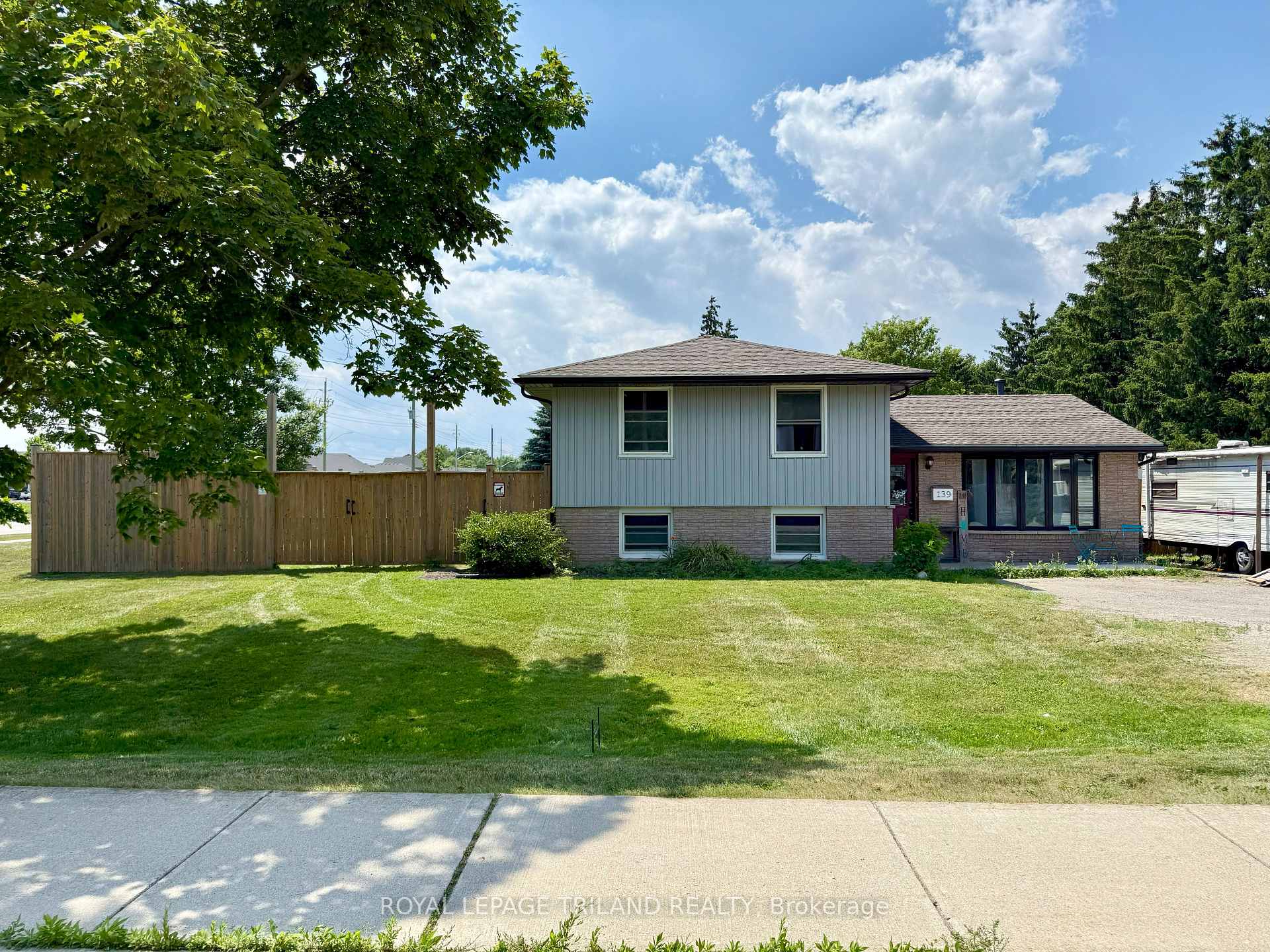 Photo 1 of 139 Coulter Avenue, Central Elgin, Rural Central Elgin — HOMEH