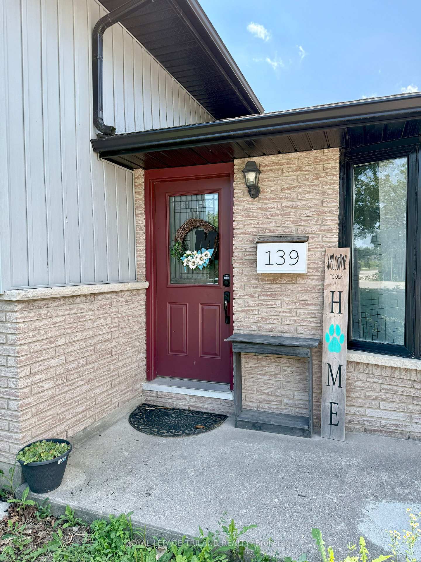 Photo 6 of 139 Coulter Avenue, Central Elgin, Rural Central Elgin — HOMEH