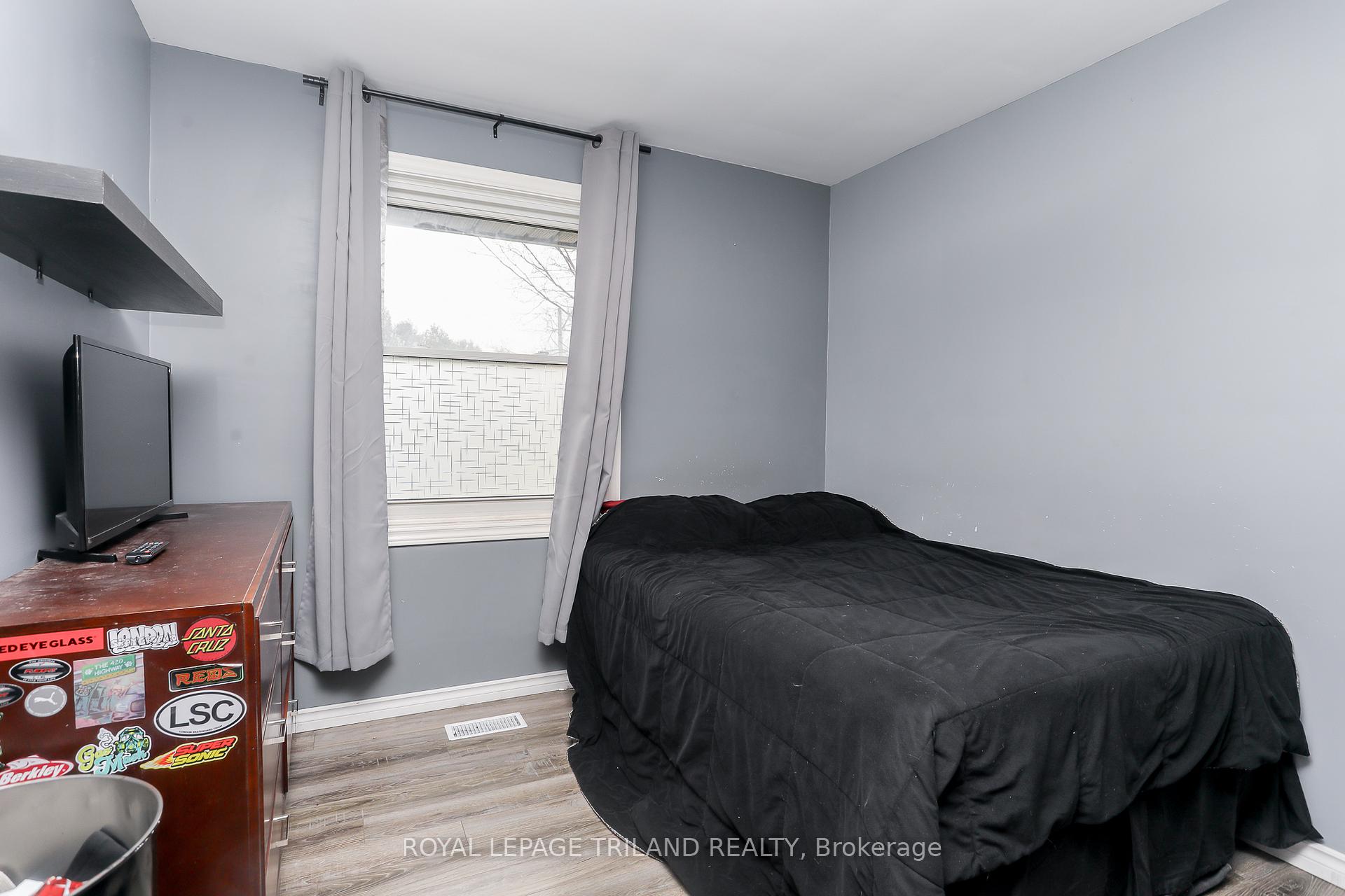 Photo 19 of 139 Coulter Avenue, Central Elgin, Rural Central Elgin — HOMEH