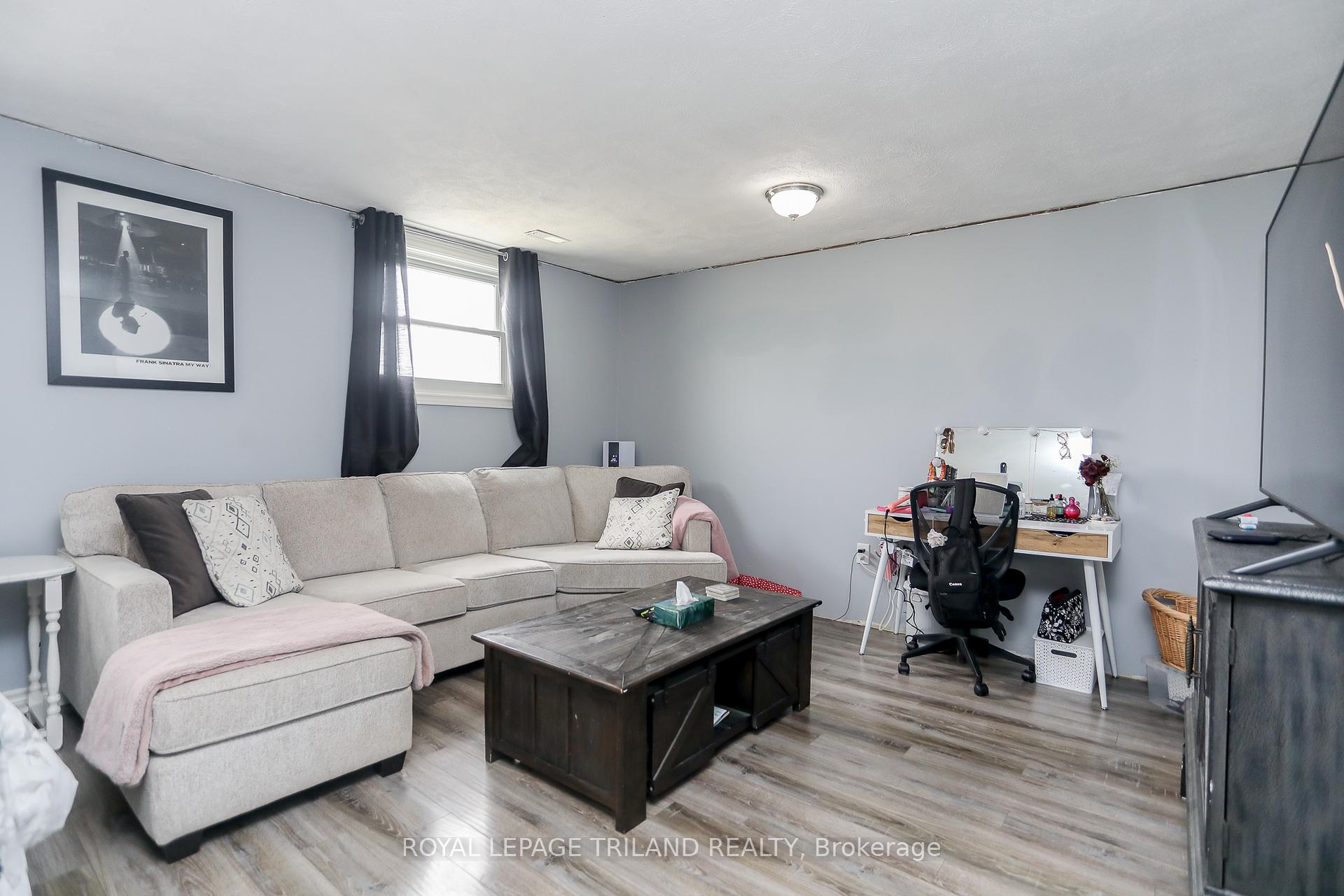 Photo 24 of 139 Coulter Avenue, Central Elgin, Rural Central Elgin — HOMEH