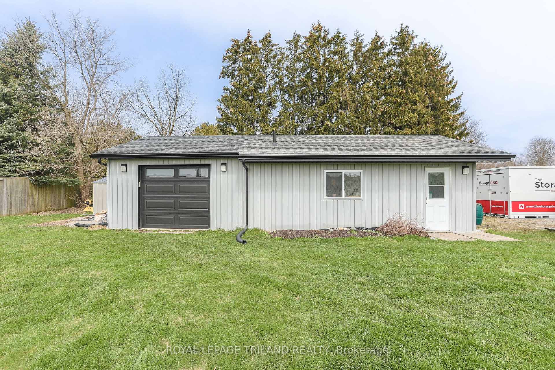 Photo 31 of 139 Coulter Avenue, Central Elgin, Rural Central Elgin — HOMEH