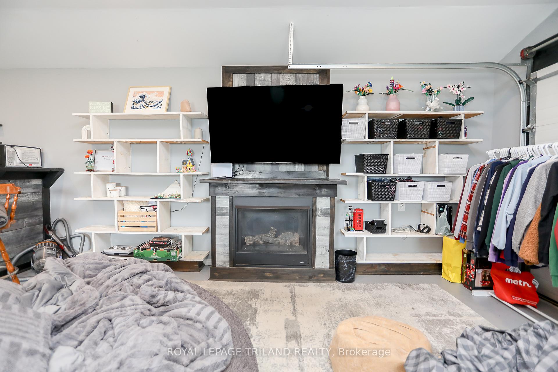 Photo 33 of 139 Coulter Avenue, Central Elgin, Rural Central Elgin — HOMEH