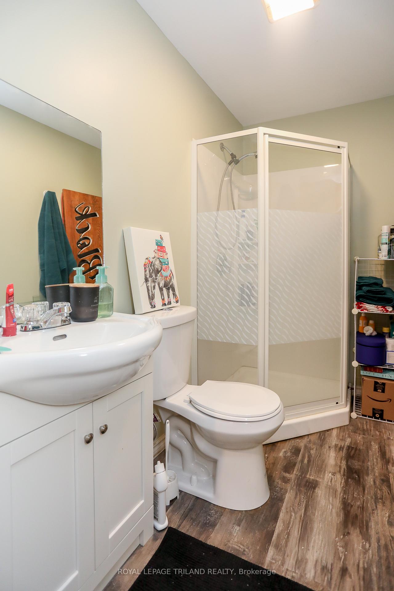 Photo 38 of 139 Coulter Avenue, Central Elgin, Rural Central Elgin — HOMEH