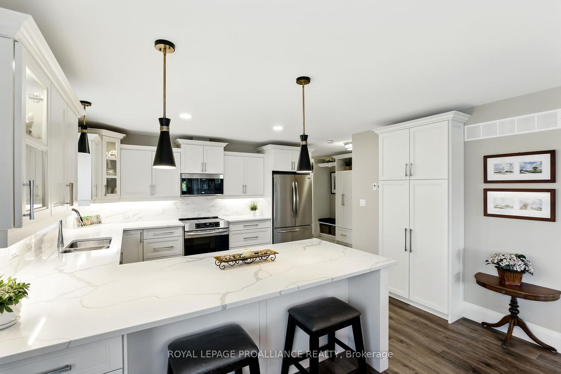 Photo 11 of 27 Cove Crescent, Brighton — HOMEH