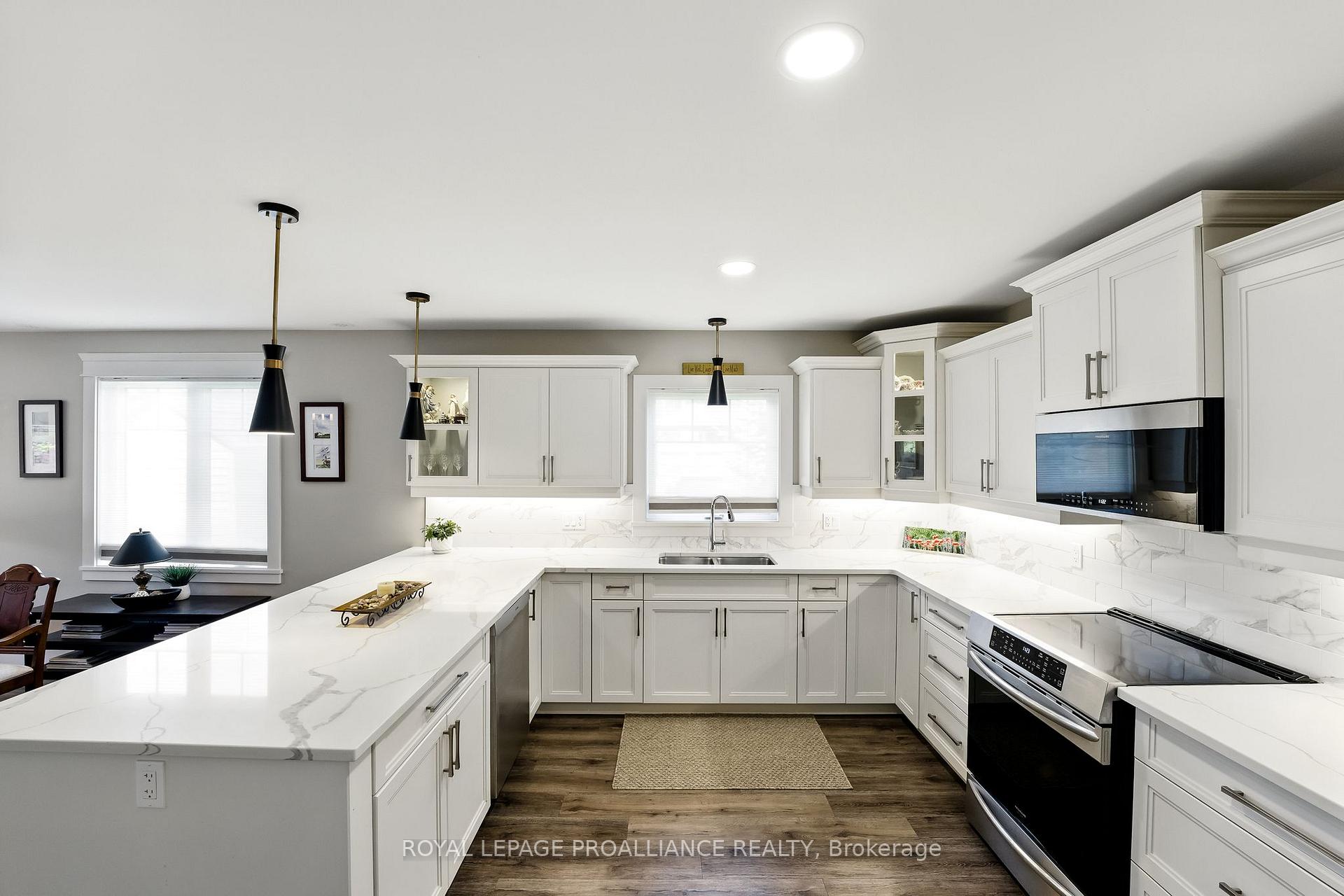 Photo 12 of 27 Cove Crescent, Brighton — HOMEH