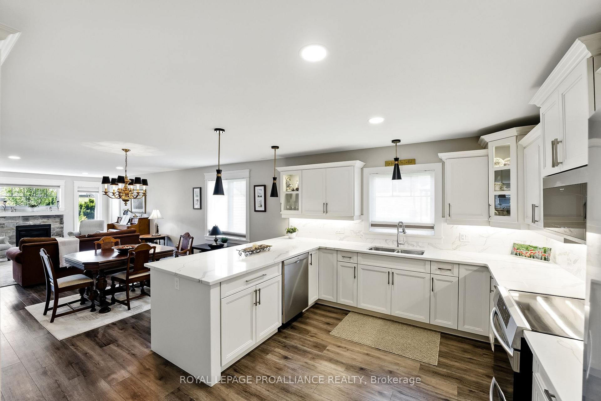 Photo 13 of 27 Cove Crescent, Brighton — HOMEH