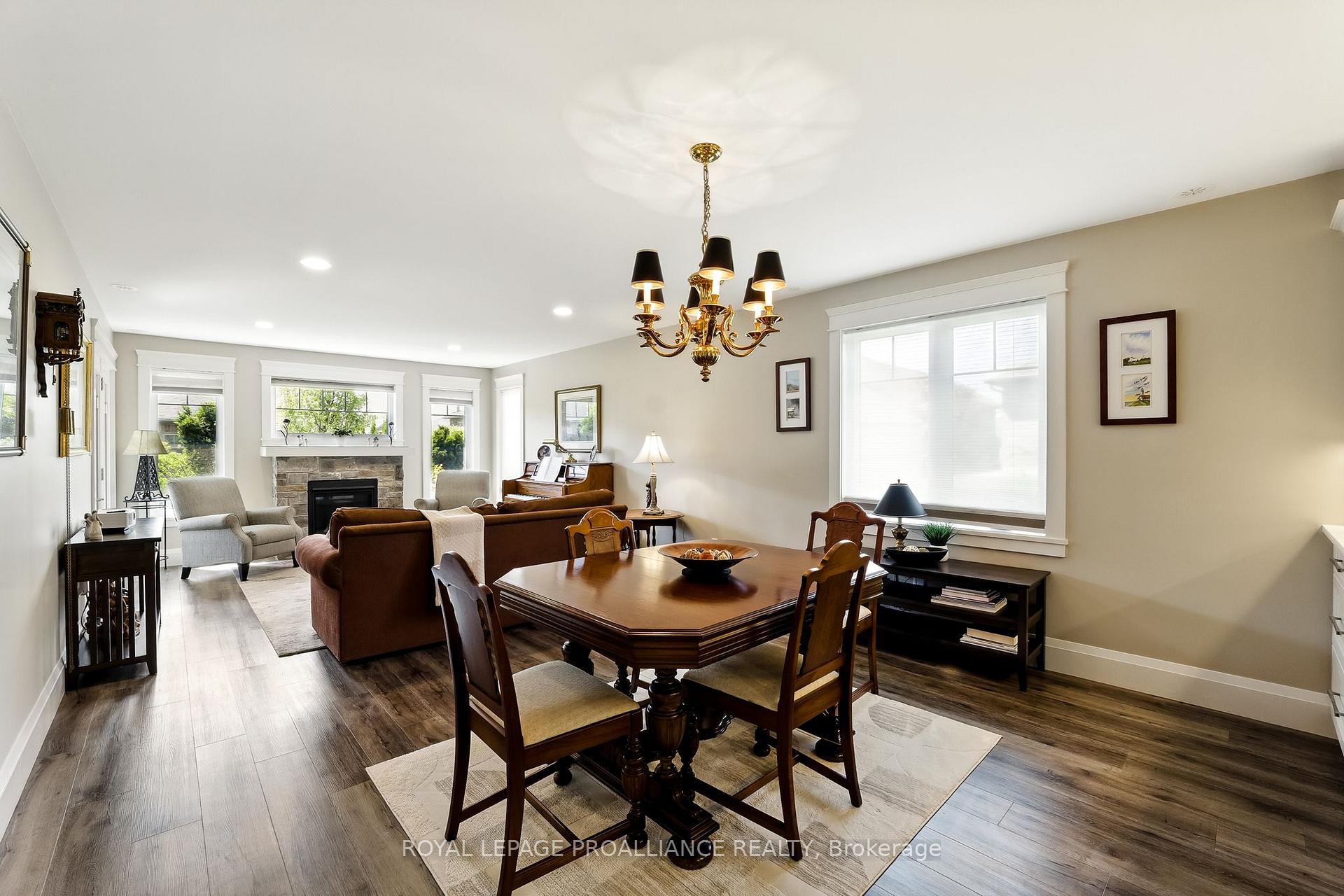 Photo 15 of 27 Cove Crescent, Brighton — HOMEH