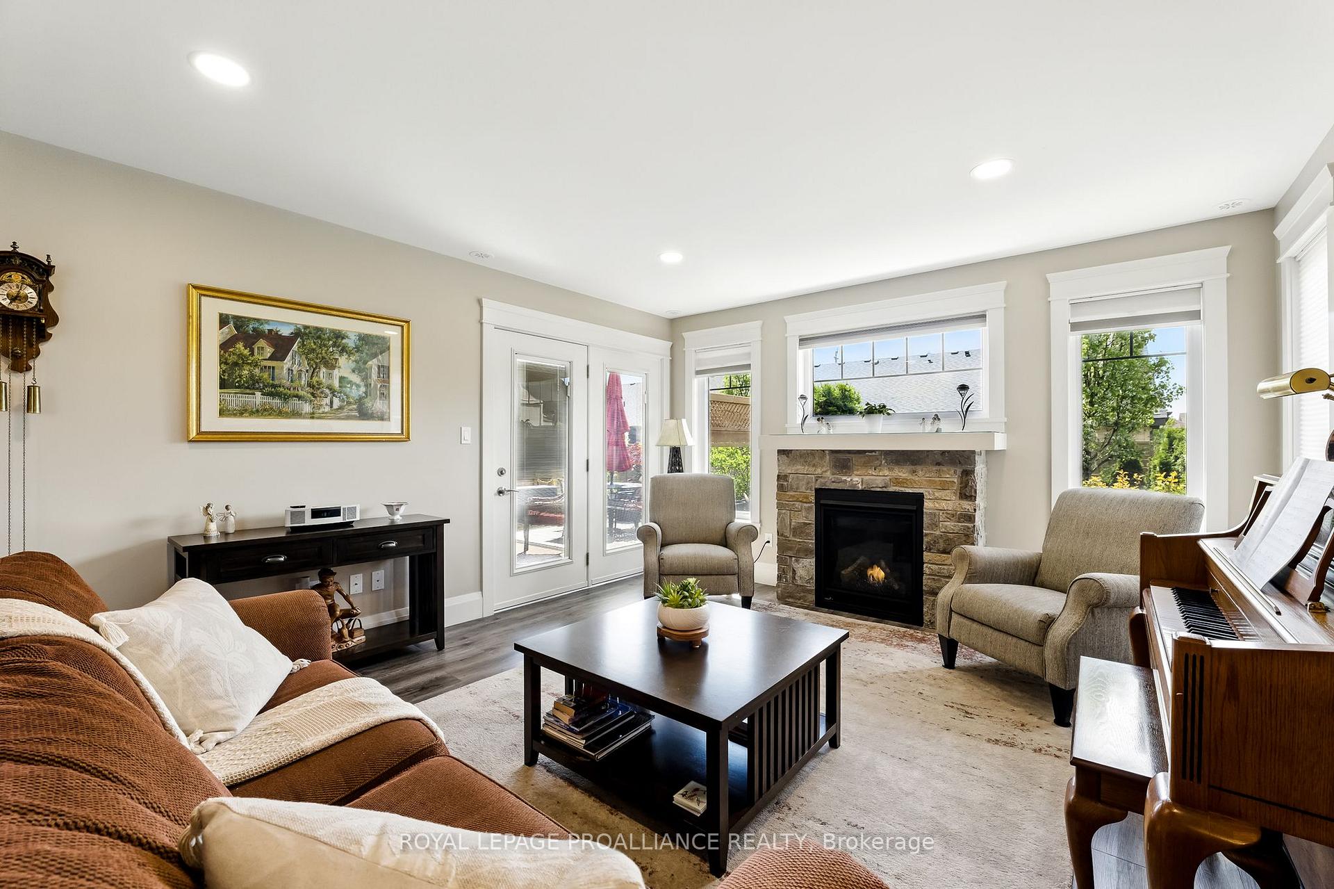 Photo 18 of 27 Cove Crescent, Brighton — HOMEH