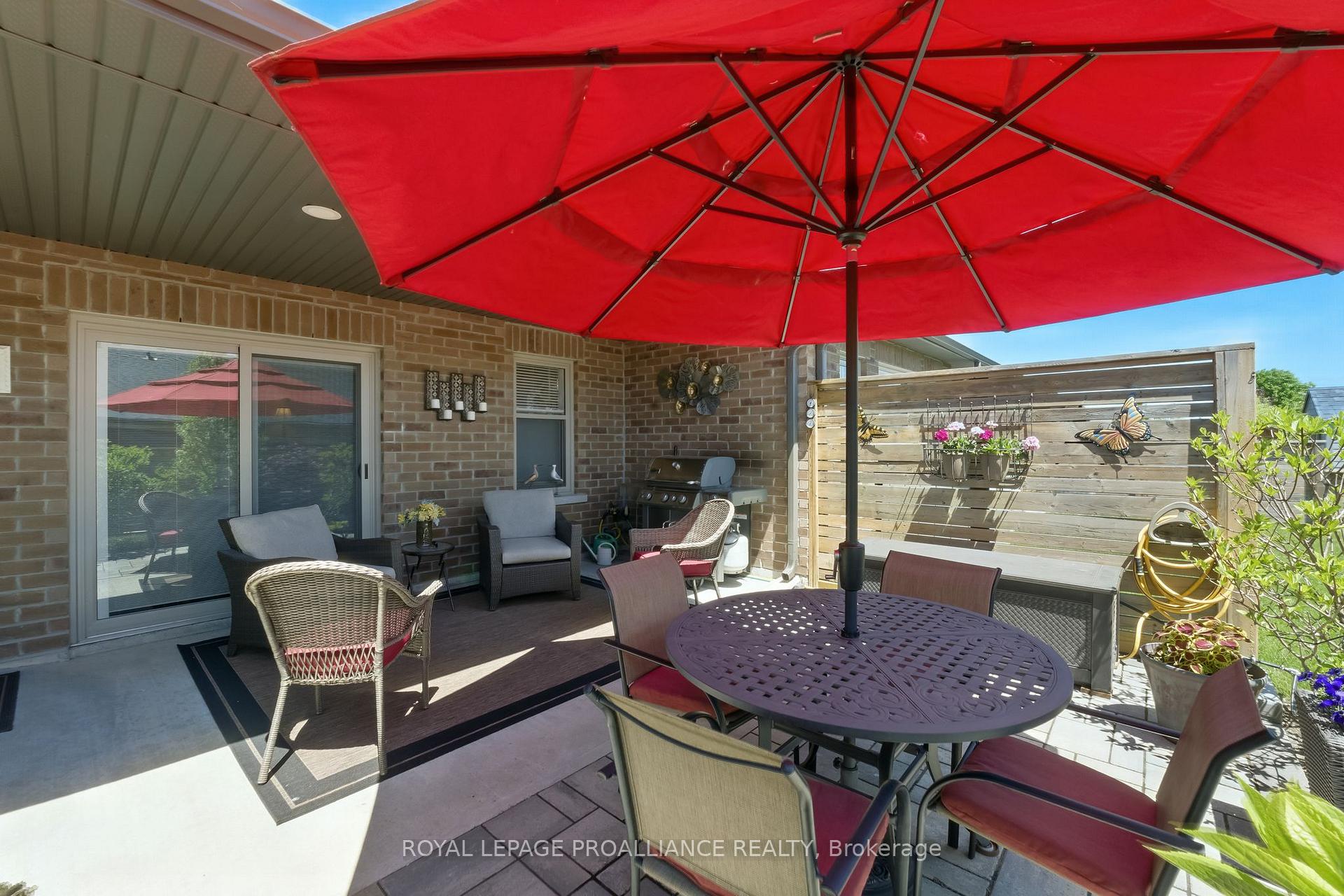 Photo 29 of 27 Cove Crescent, Brighton — HOMEH