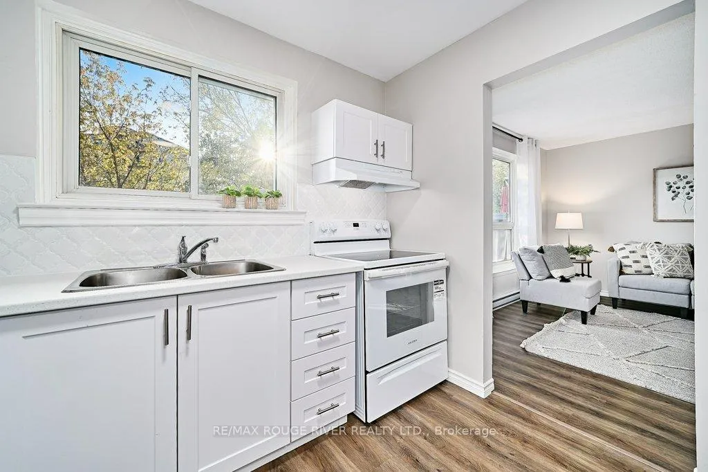Photo 13 of Unit 79, 120 Nonquon Road, Oshawa, Centennial — HOMEH