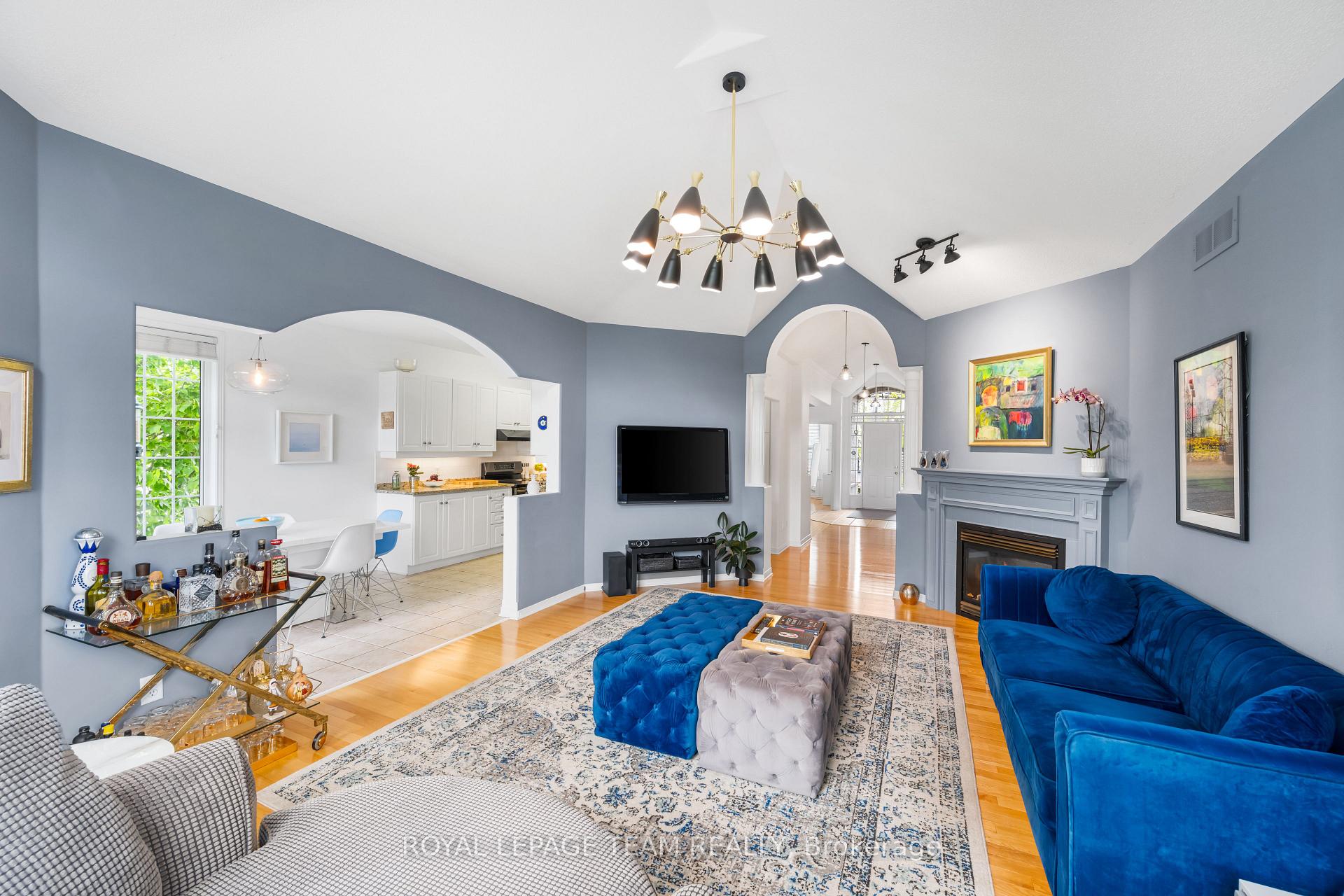 Photo 11 of 22 Leatherwood Crescent, Ottawa, Barrhaven - Stonebridge — HOMEH