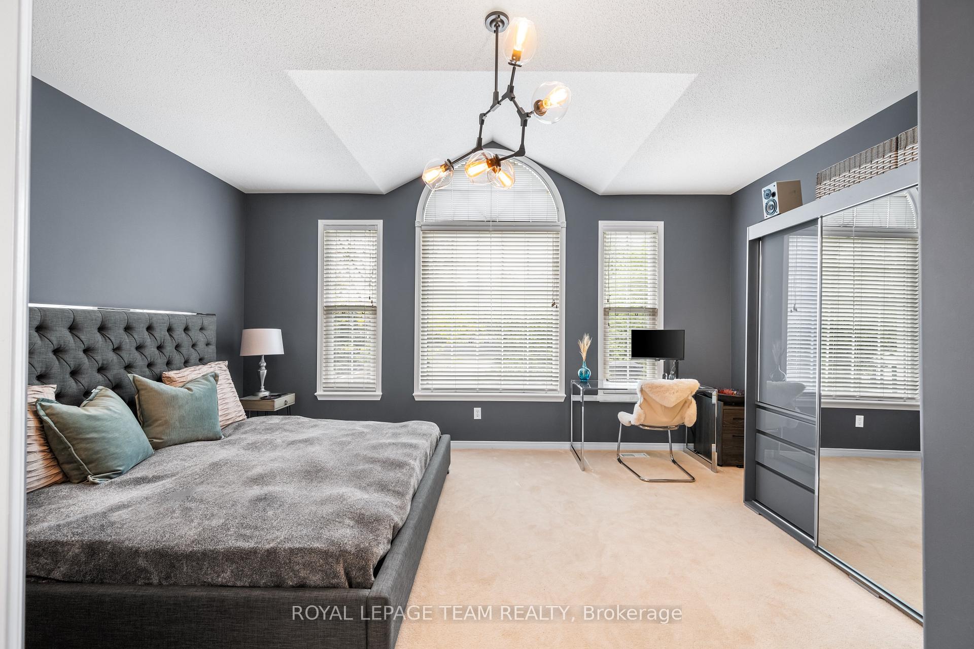 Photo 13 of 22 Leatherwood Crescent, Ottawa, Barrhaven - Stonebridge — HOMEH