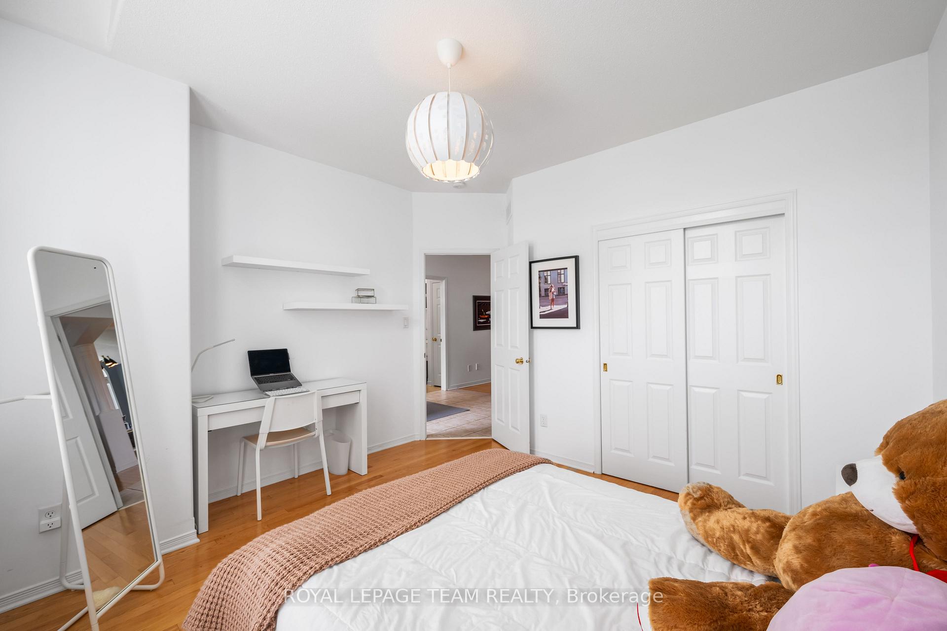 Photo 17 of 22 Leatherwood Crescent, Ottawa, Barrhaven - Stonebridge — HOMEH