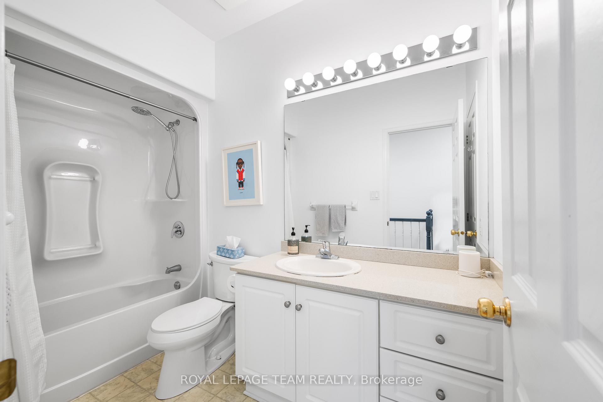 Photo 18 of 22 Leatherwood Crescent, Ottawa, Barrhaven - Stonebridge — HOMEH