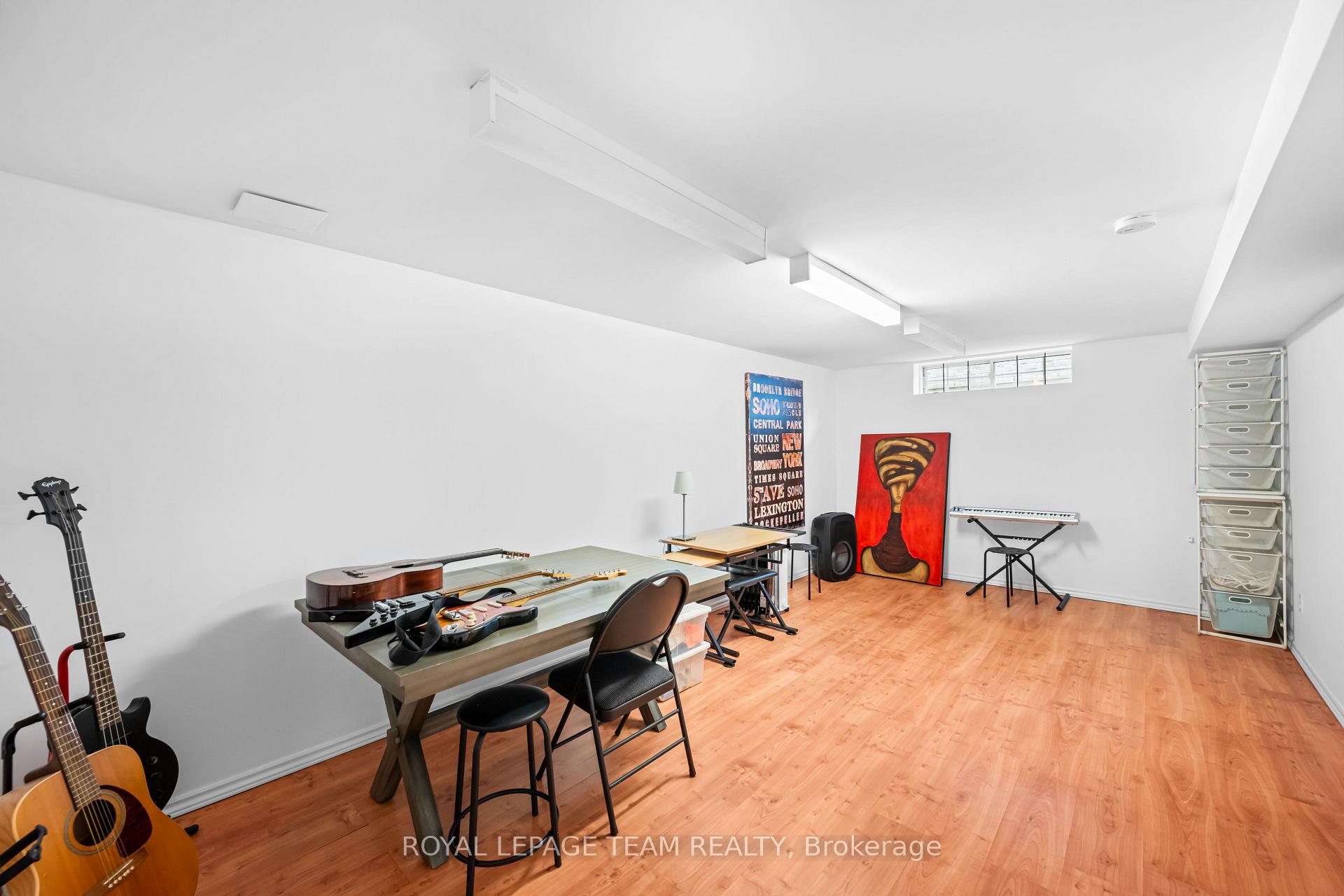 Photo 24 of 22 Leatherwood Crescent, Ottawa, Barrhaven - Stonebridge — HOMEH