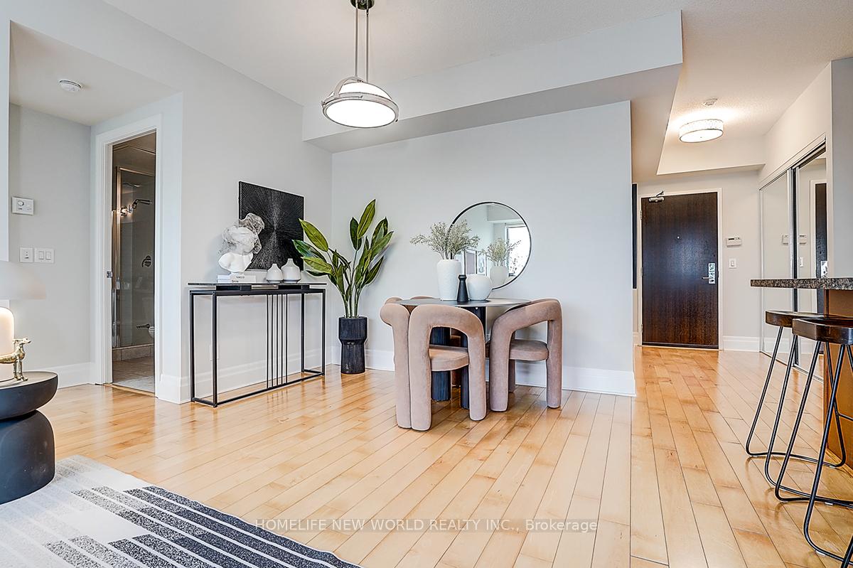 Photo 9 of Unit 510, 57 Upper Duke Crescent, Markham, Unionville — HOMEH