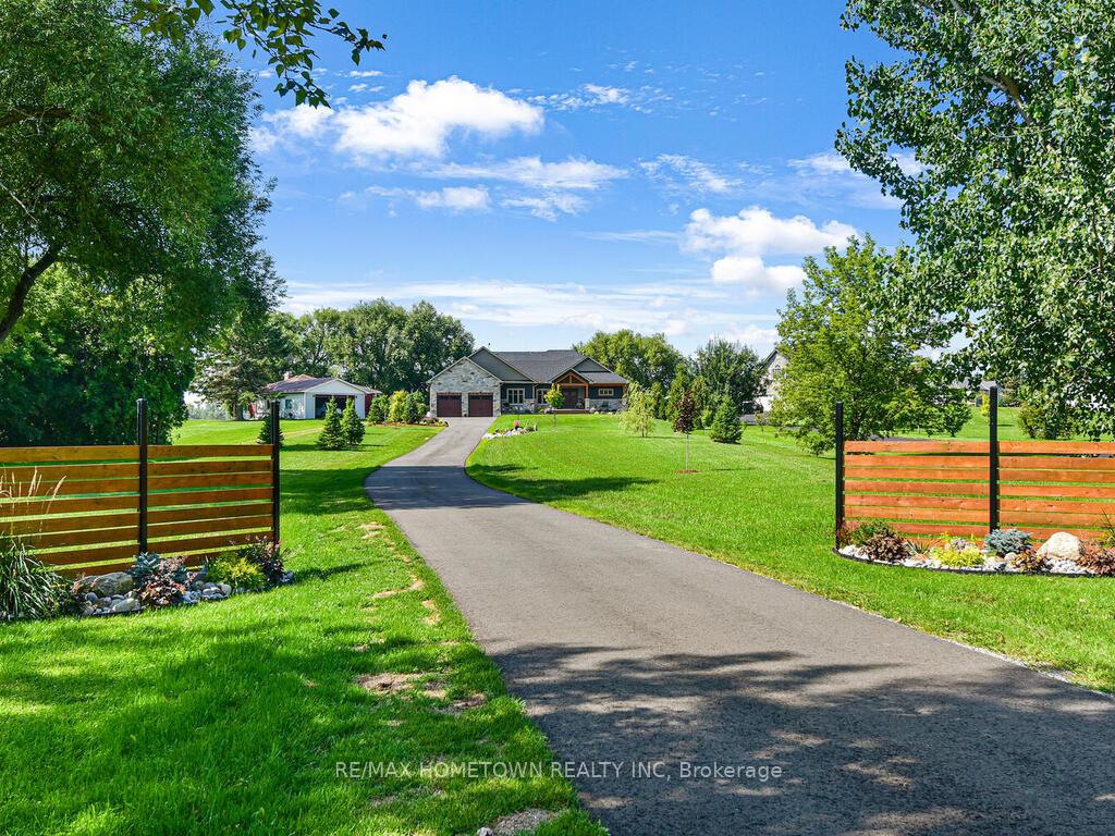 Photo 1 of 118 Galop Canal Road, Edwardsburgh/Cardinal, Edwardsburgh/Cardinal Twp — HOMEH