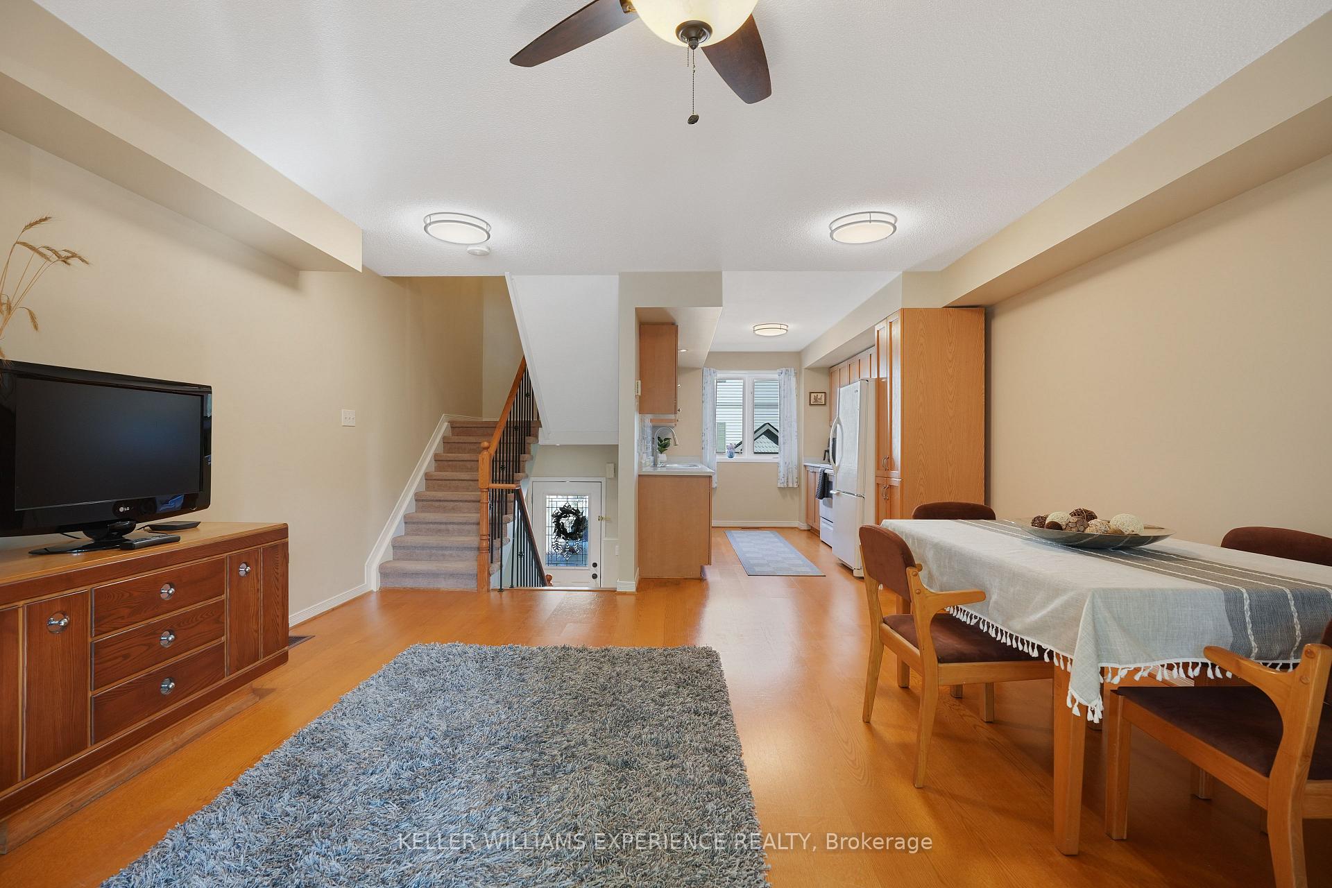Photo 4 of Unit A4, 440 Yonge Street, Barrie, Painswick North — HOMEH