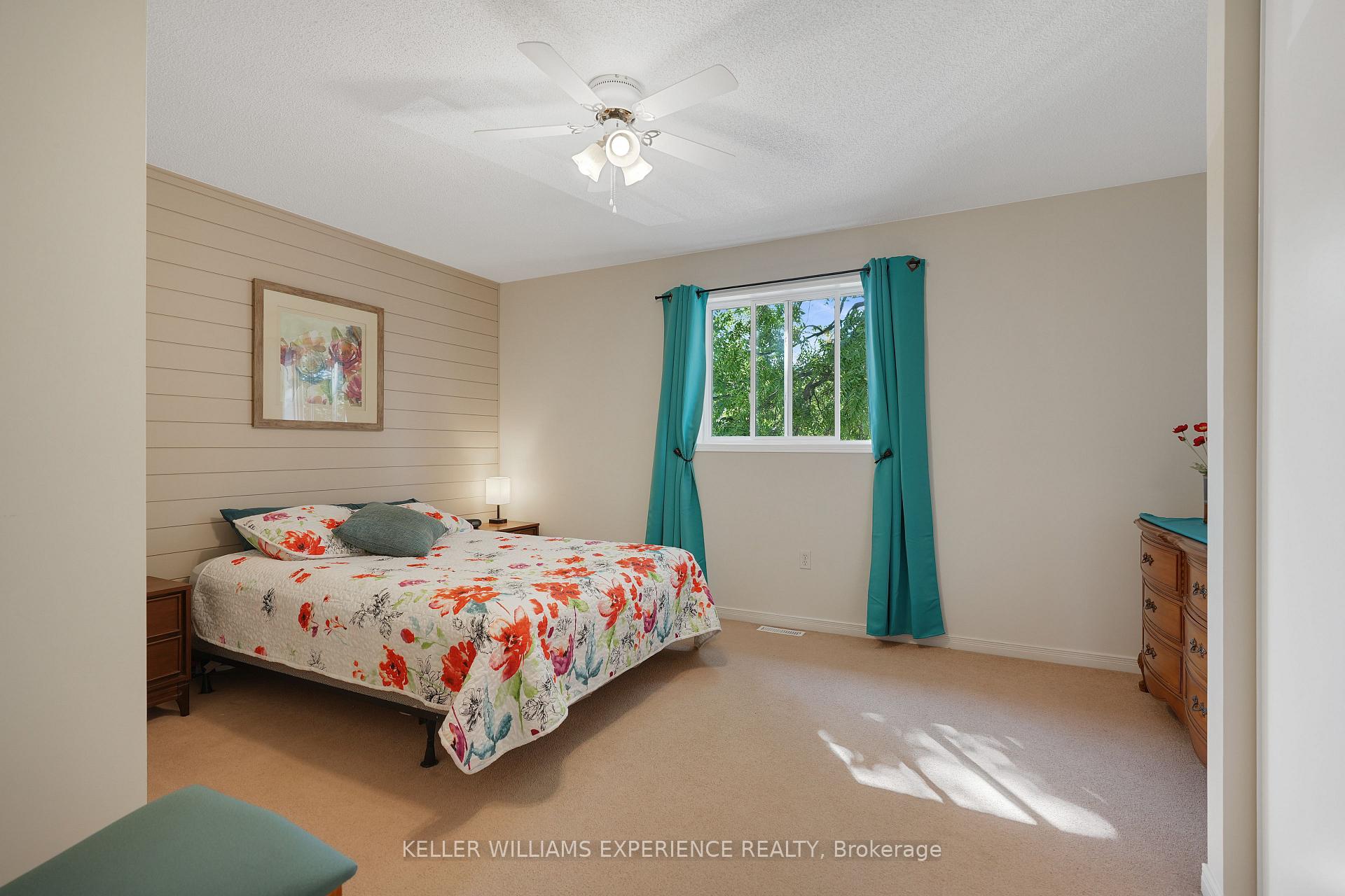 Photo 12 of Unit A4, 440 Yonge Street, Barrie, Painswick North — HOMEH