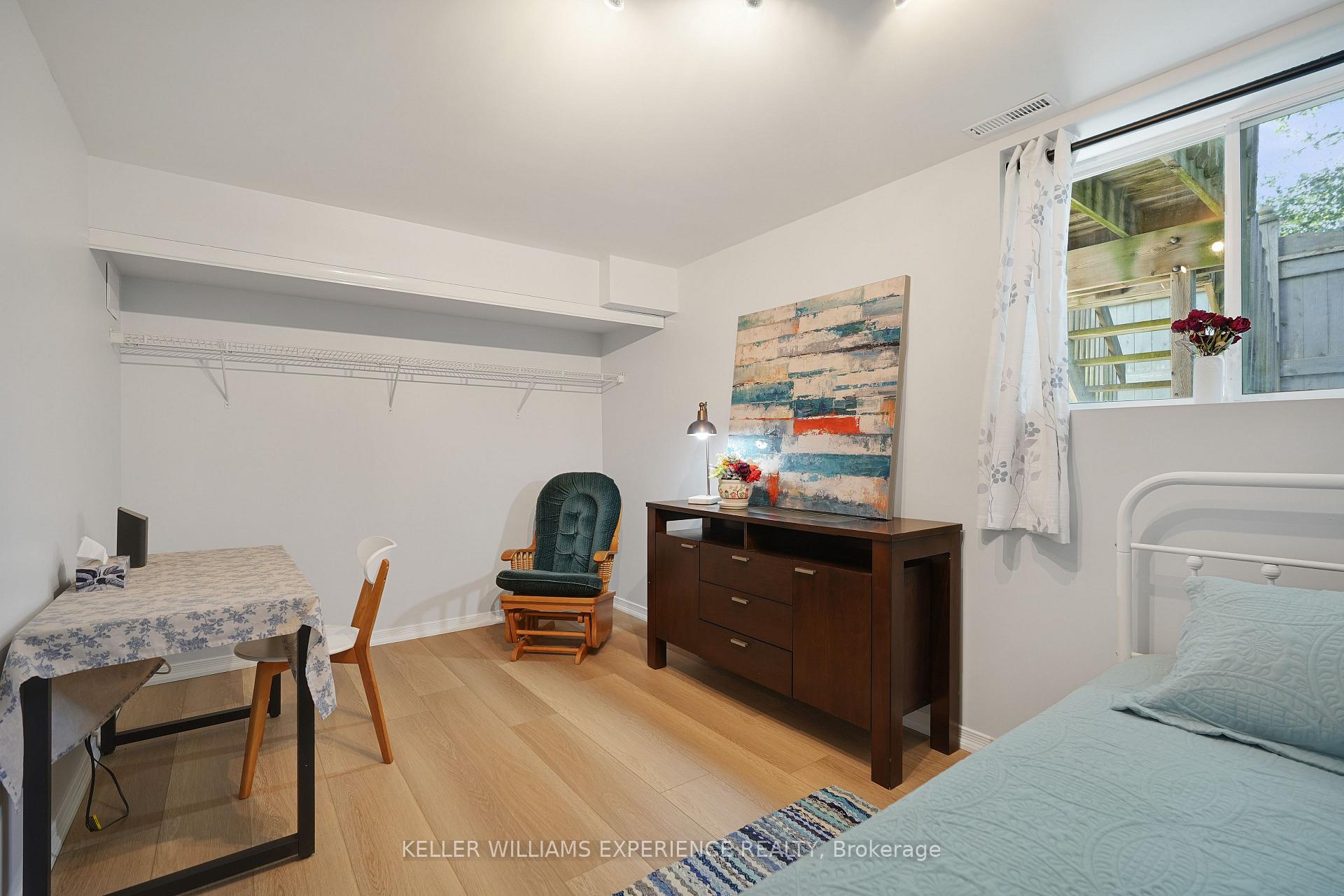 Photo 19 of Unit A4, 440 Yonge Street, Barrie, Painswick North — HOMEH