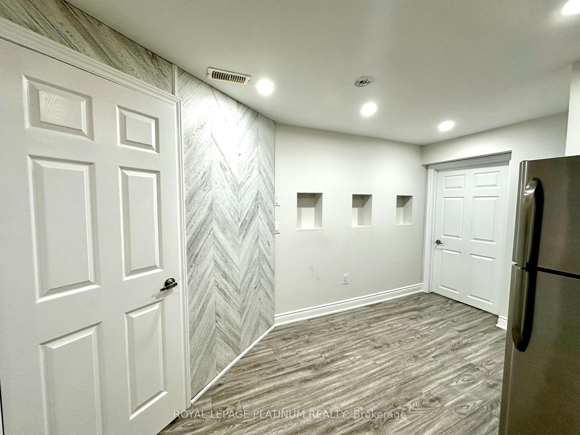 Photo 7 of 68 Fallmeadow Circle, Brampton, Credit Valley — HOMEH