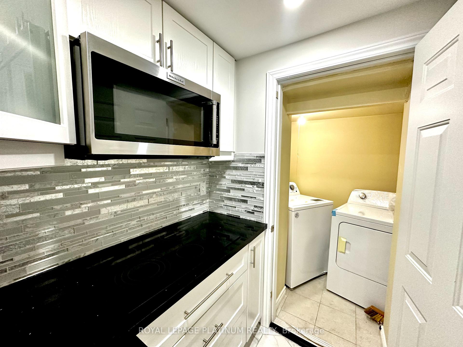 Photo 8 of 68 Fallmeadow Circle, Brampton, Credit Valley — HOMEH