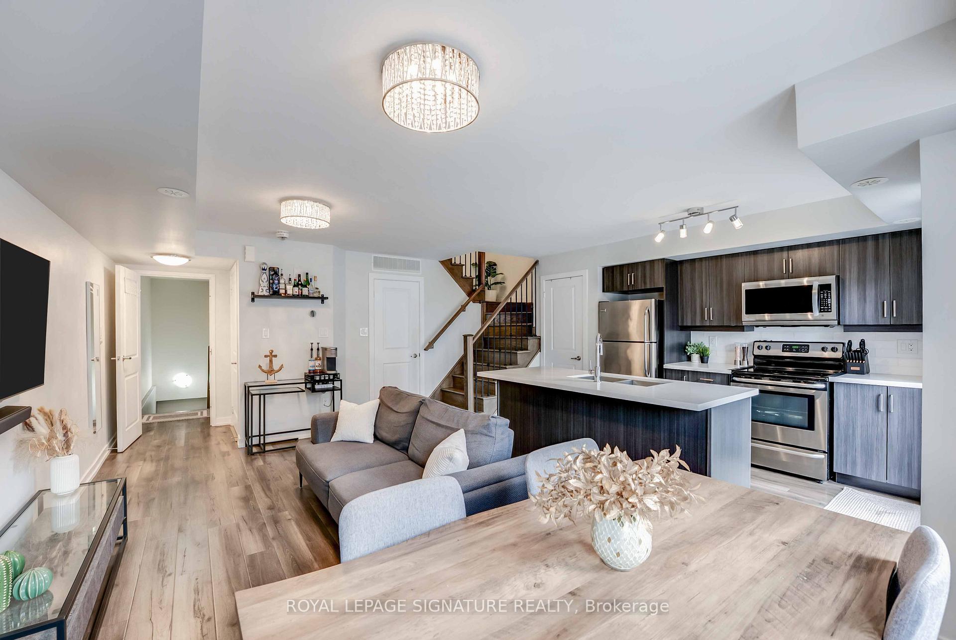 Front of Unit 50, 2315 Sheppard Avenue W